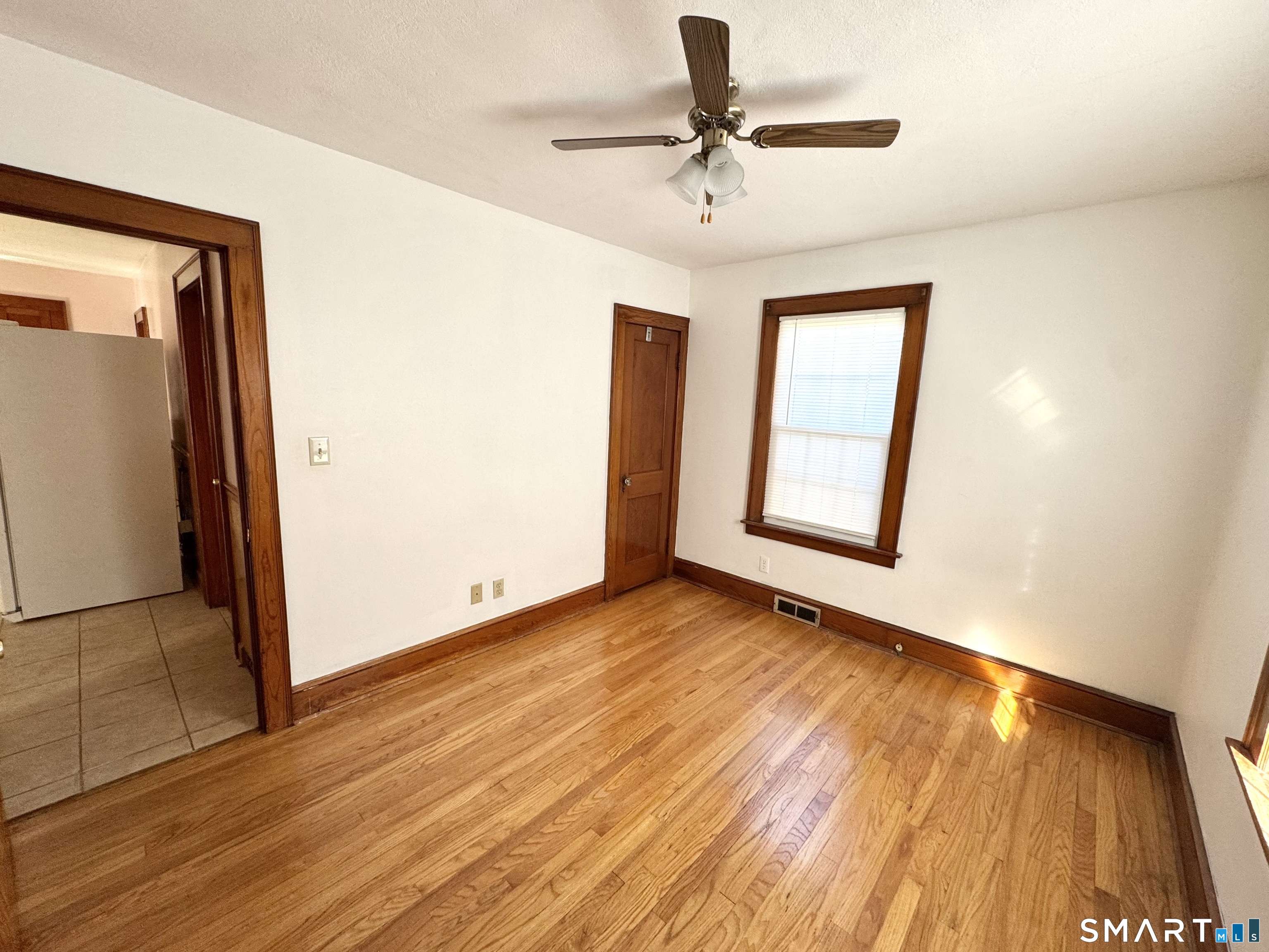 56 Highwood Avenue photo 17