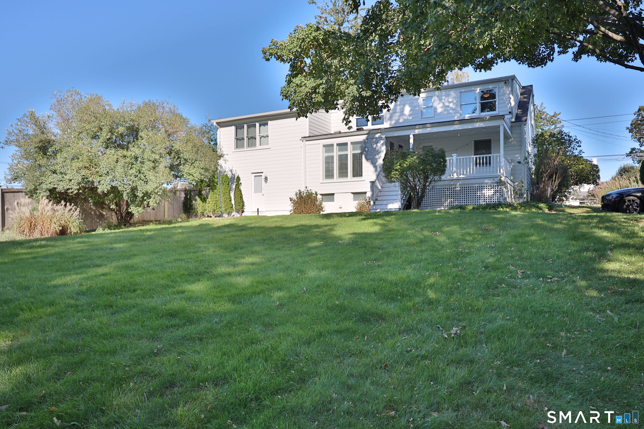 14 Maple Avenue South photo 26