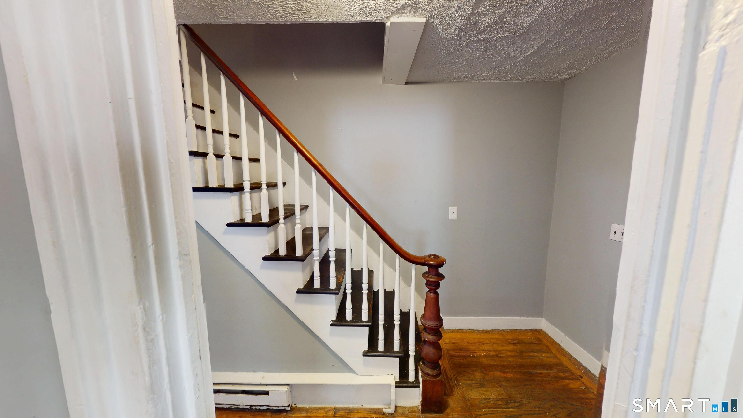 129 Walnut Street photo 10