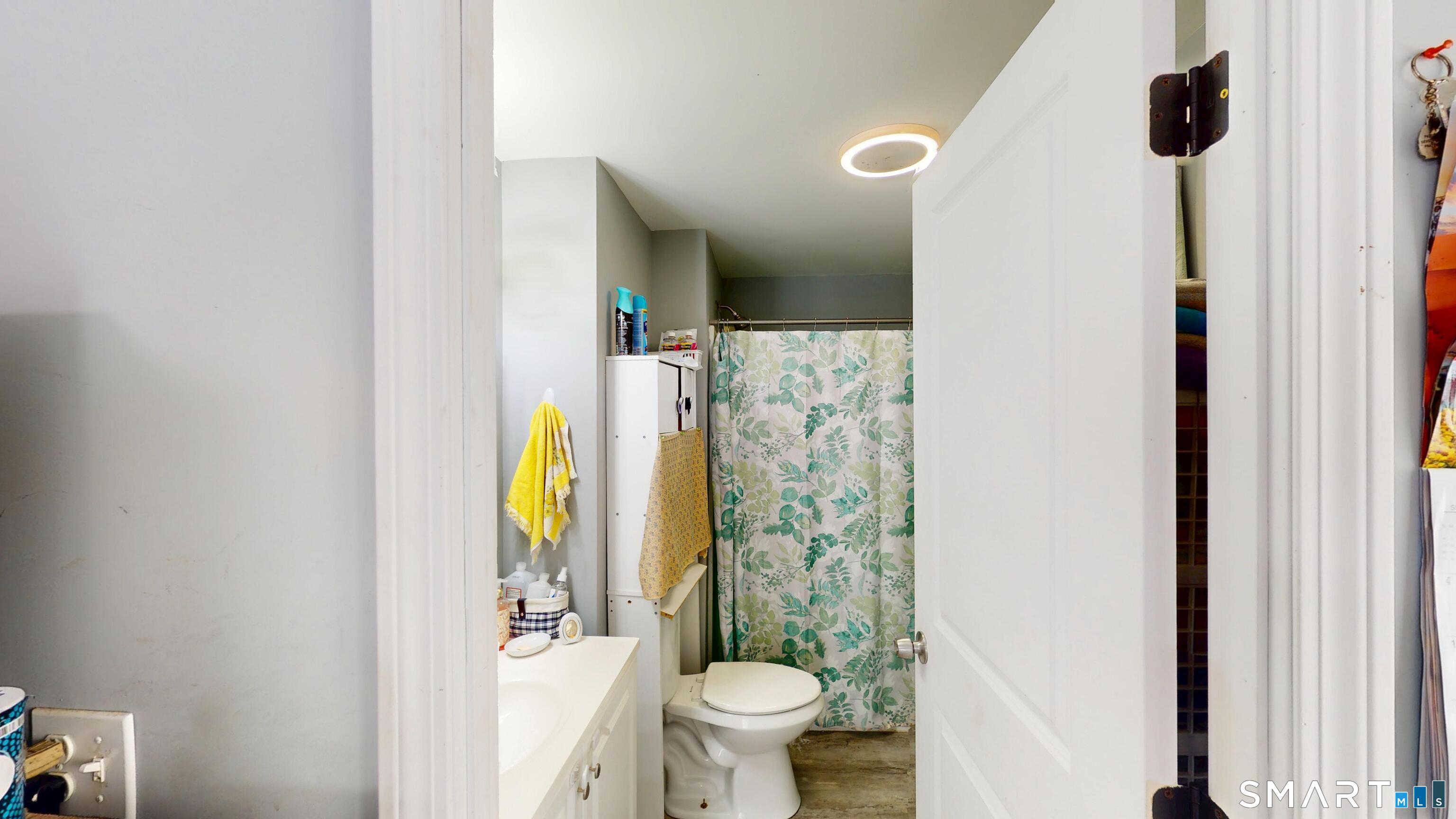 129 Walnut Street photo 14