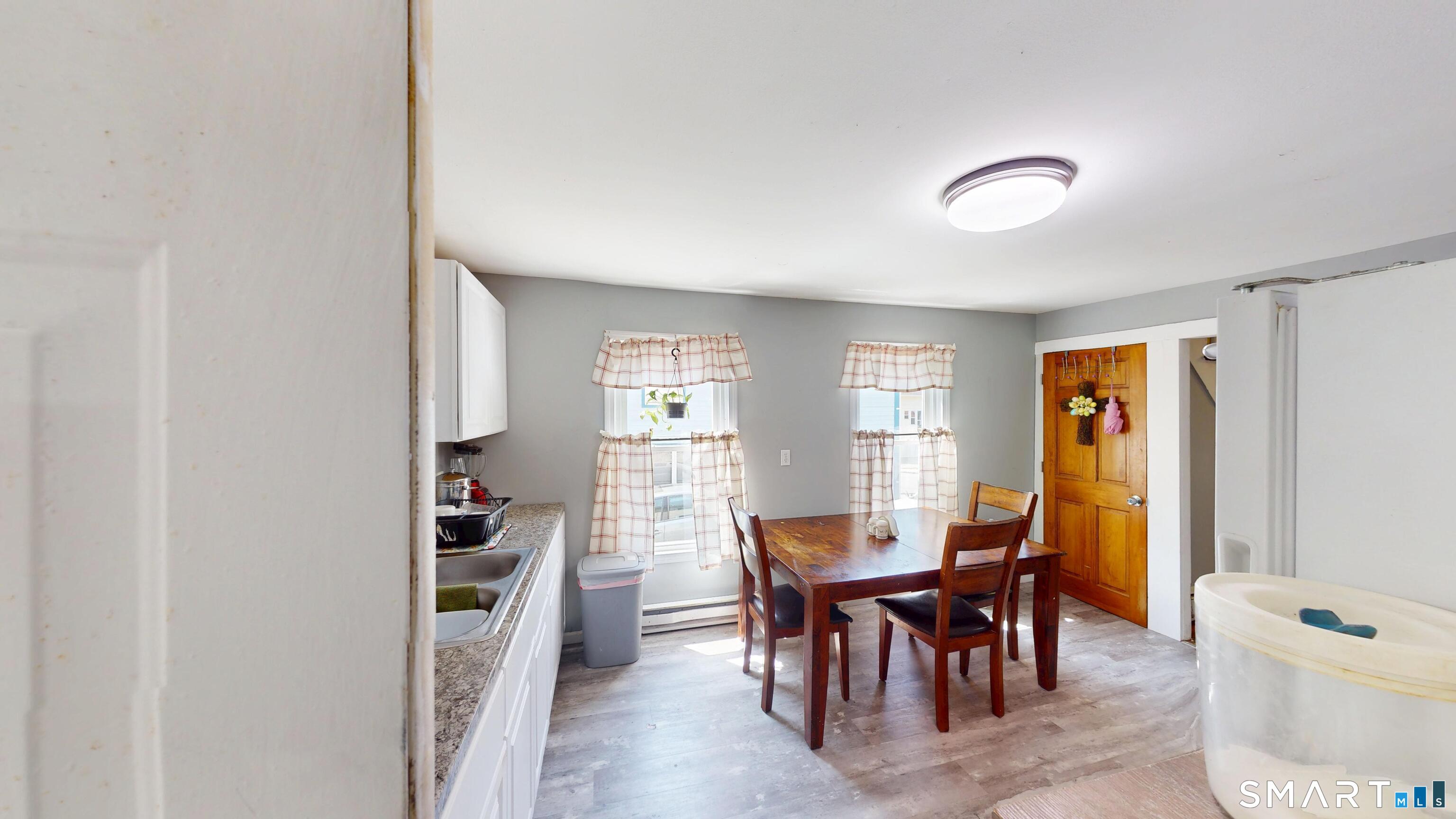 129 Walnut Street photo 15