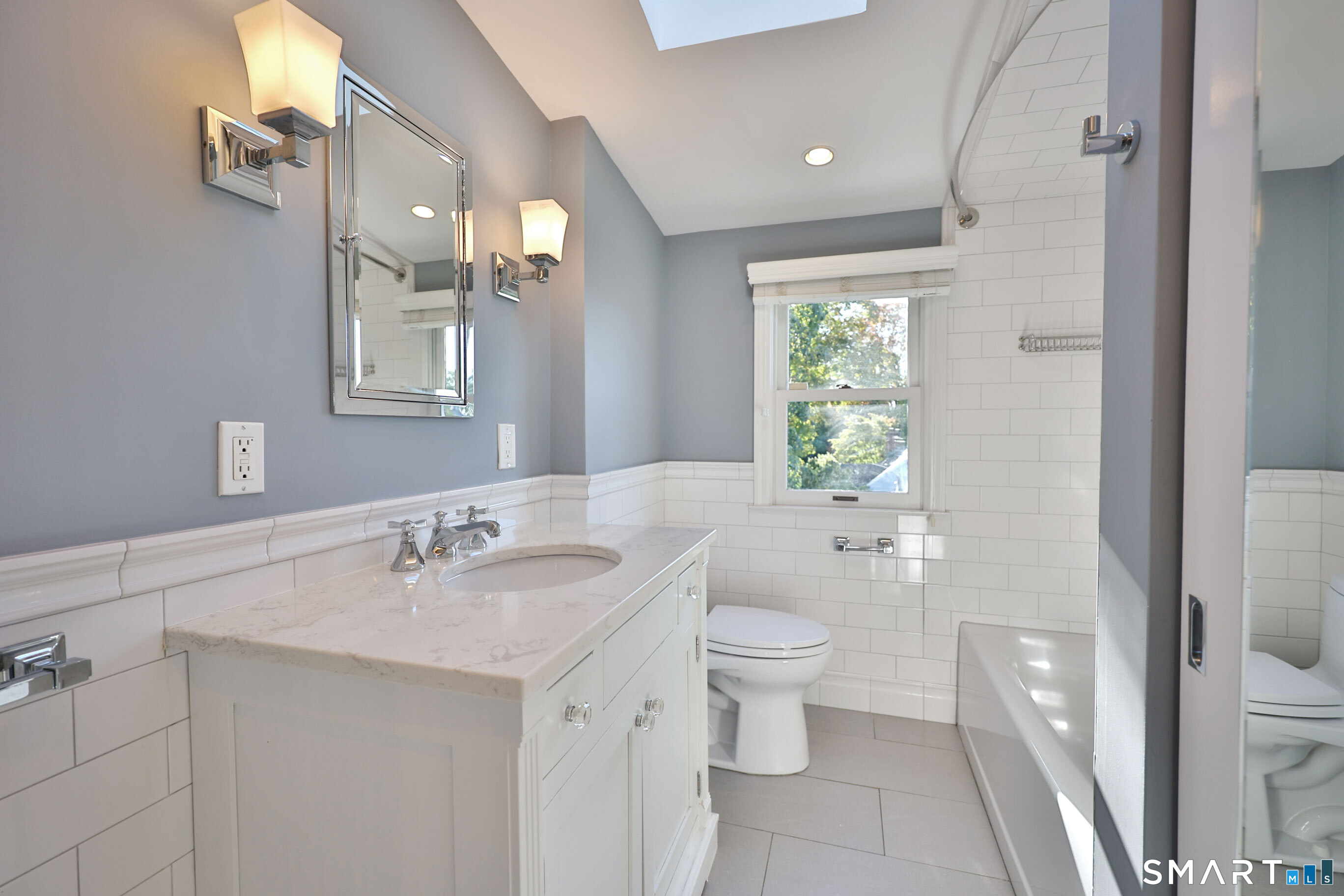 14 Maple Avenue South photo 18