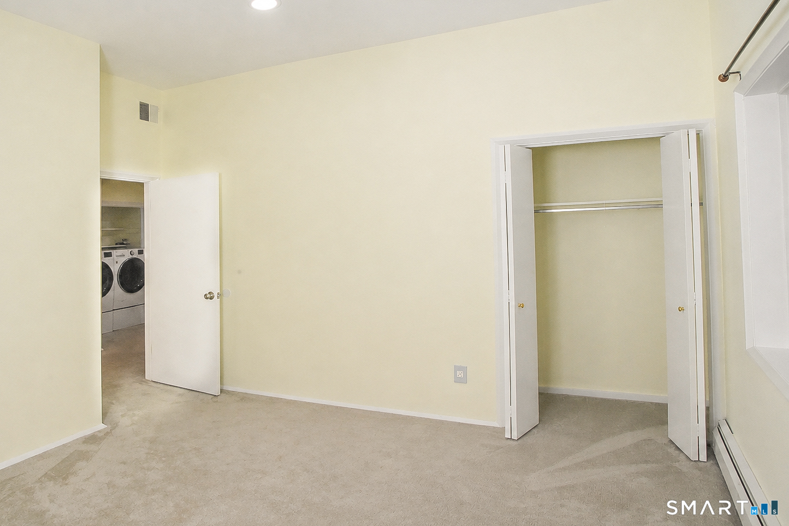 1 Talcott Glen Unit ## D photo 21