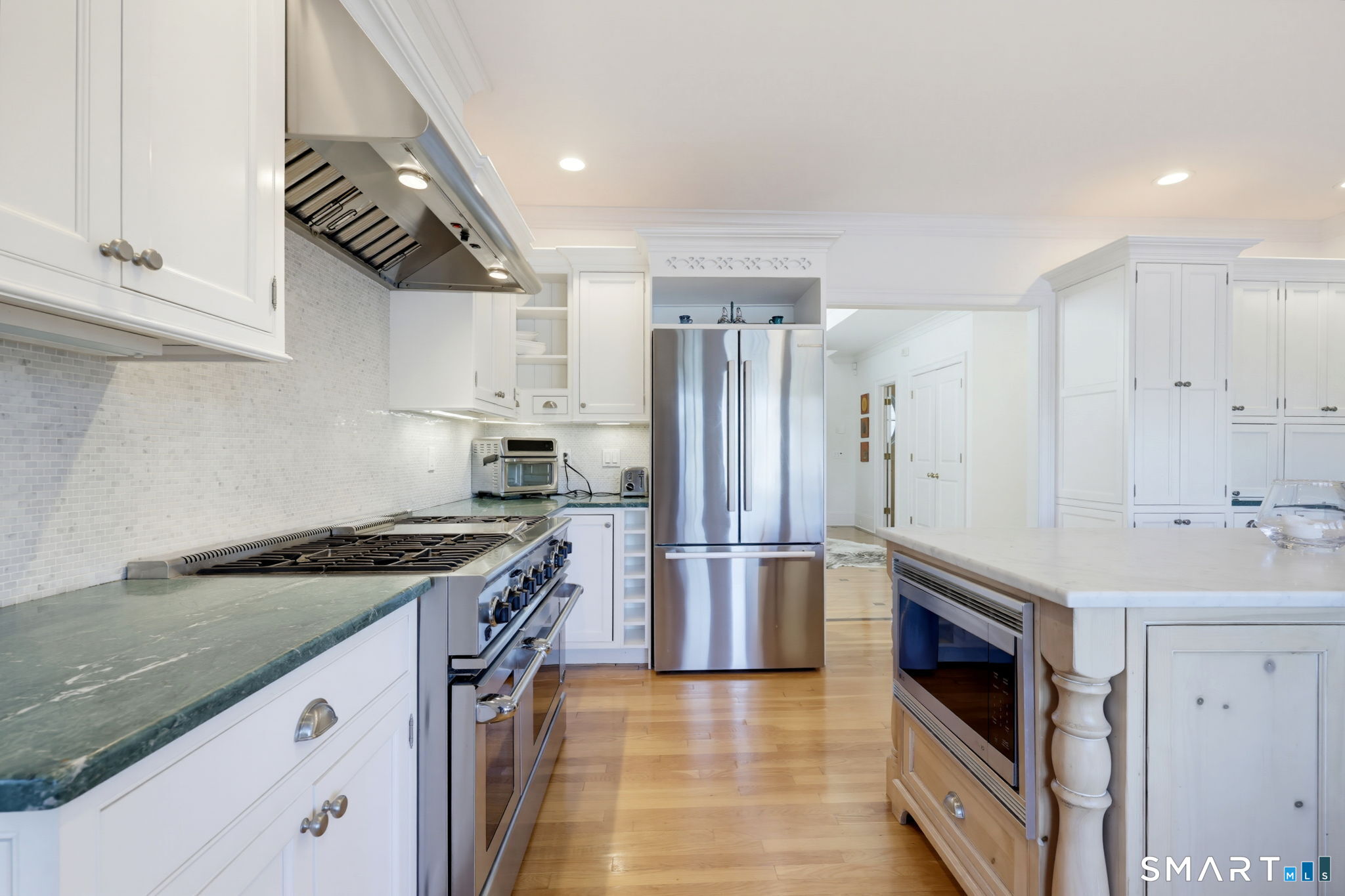 14 Westmere Avenue photo 10
