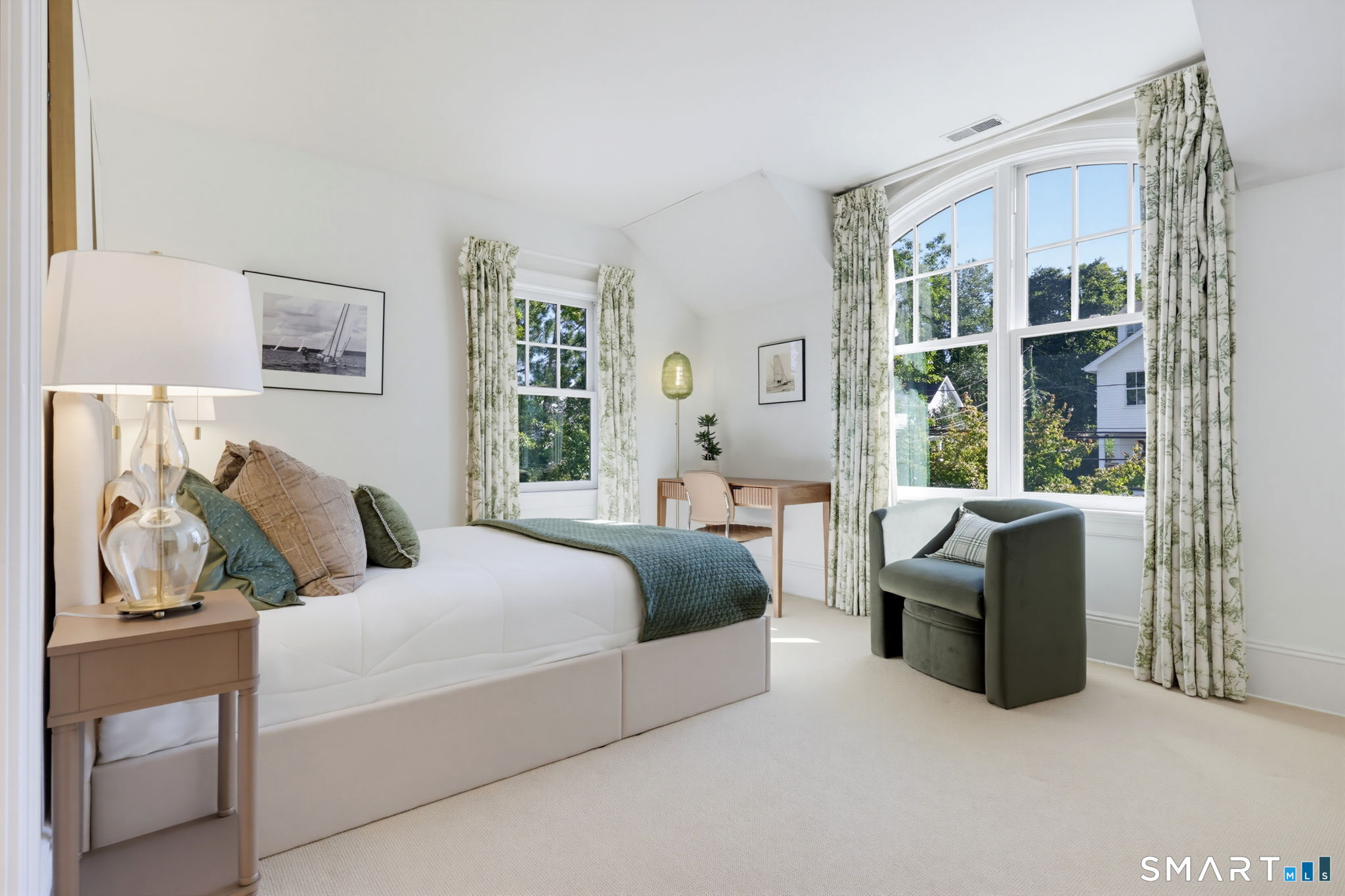 14 Westmere Avenue photo 30