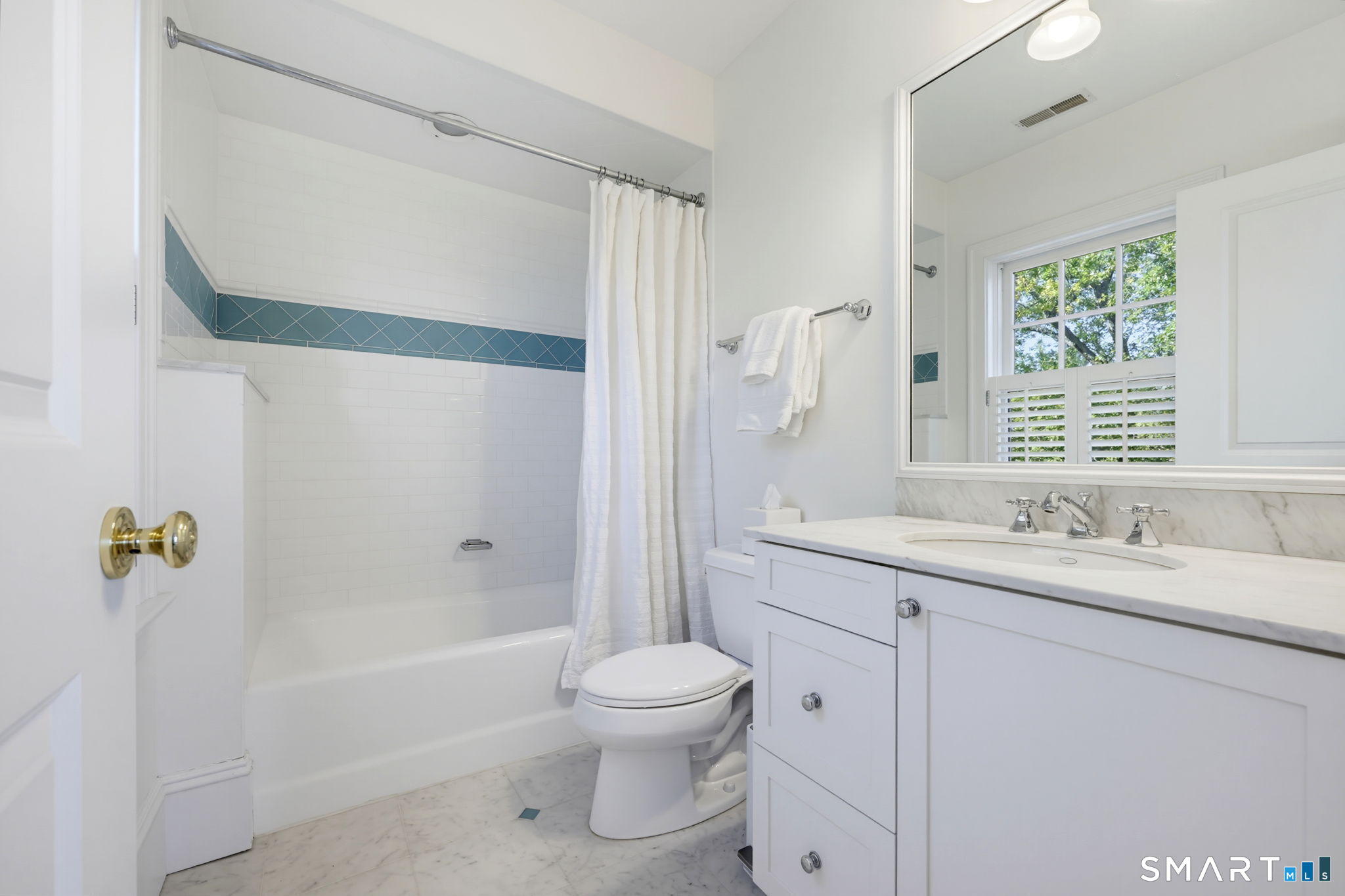 14 Westmere Avenue photo 33