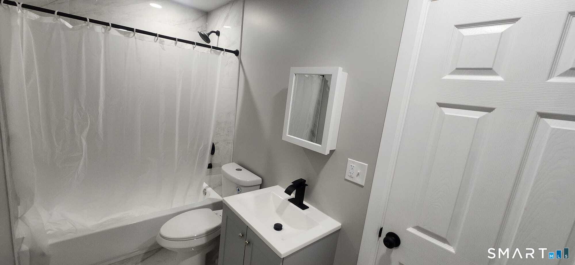 413 Winthrop Avenue photo 7