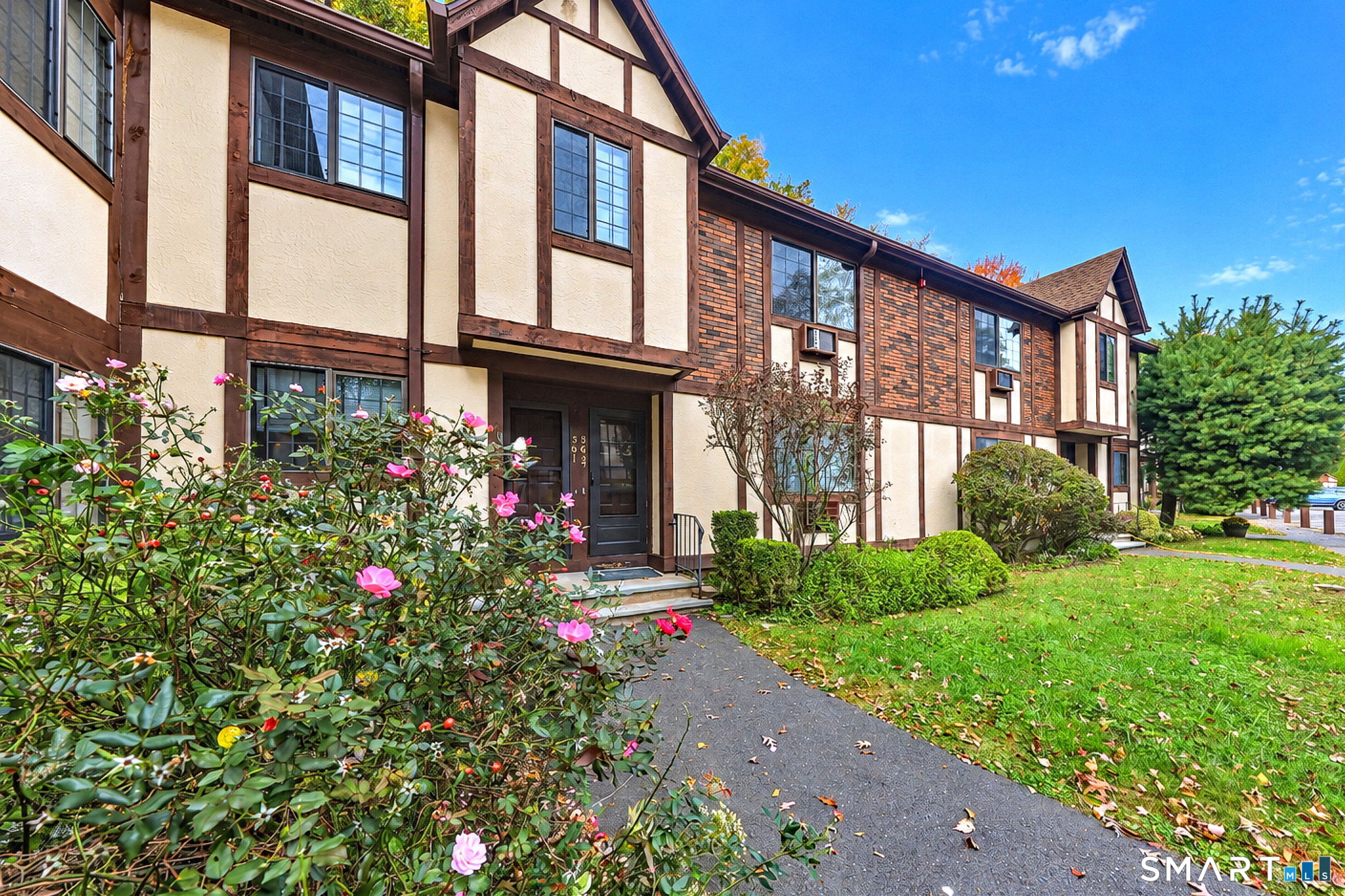 Photo 1 of Condo for sale at 562 Swanson Crescent #562, Milford, CT 06461 | MLS# 24213035 | Listing updated on 2026-10-09