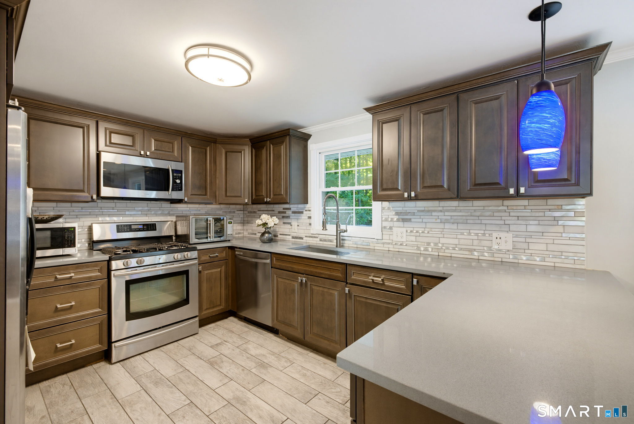 67 Wooddale Drive photo 6