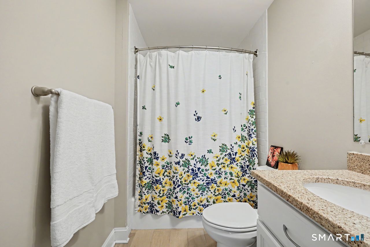 108 Seaside Avenue Unit #16 photo 28