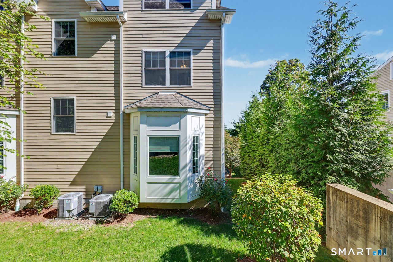 108 Seaside Avenue Unit #16 photo 40