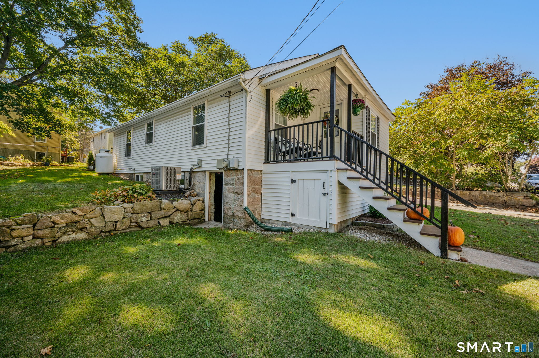 95 Joe Avenue photo 31