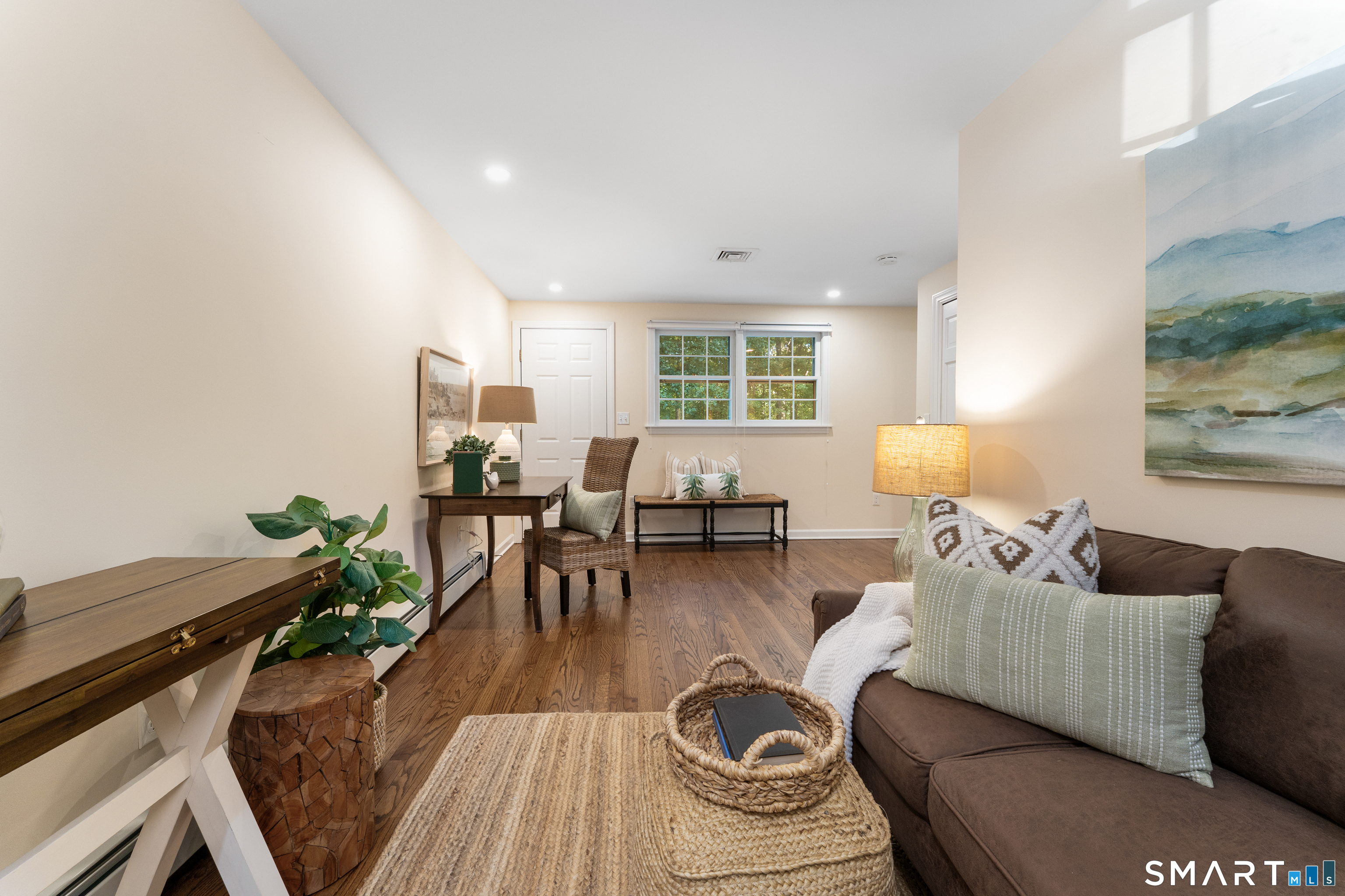 96 Glenwood Drive photo 18