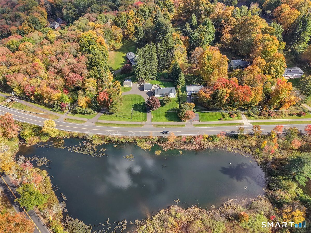 961 Middlebury Road photo 36