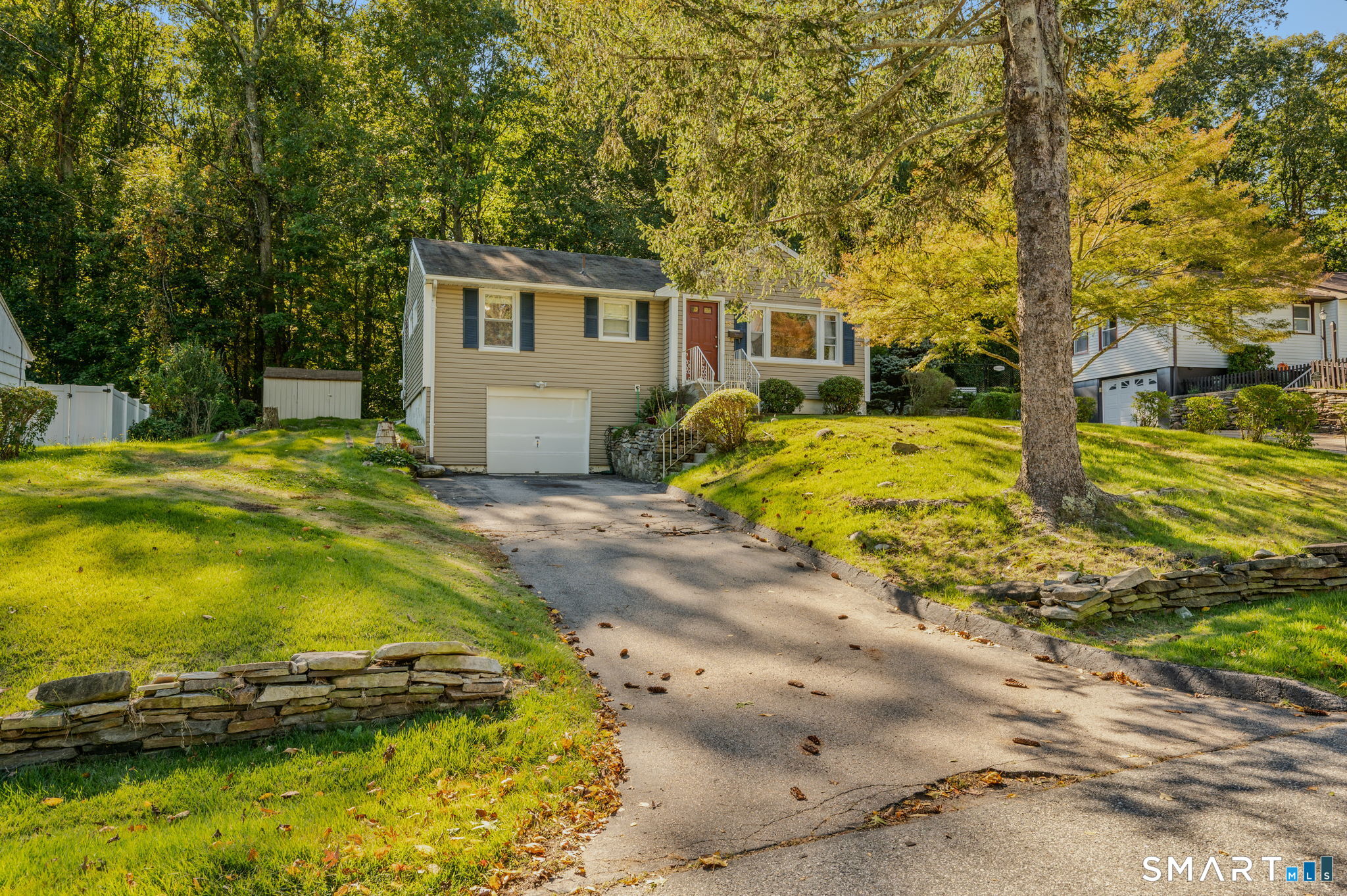 15 Linda Avenue photo 35