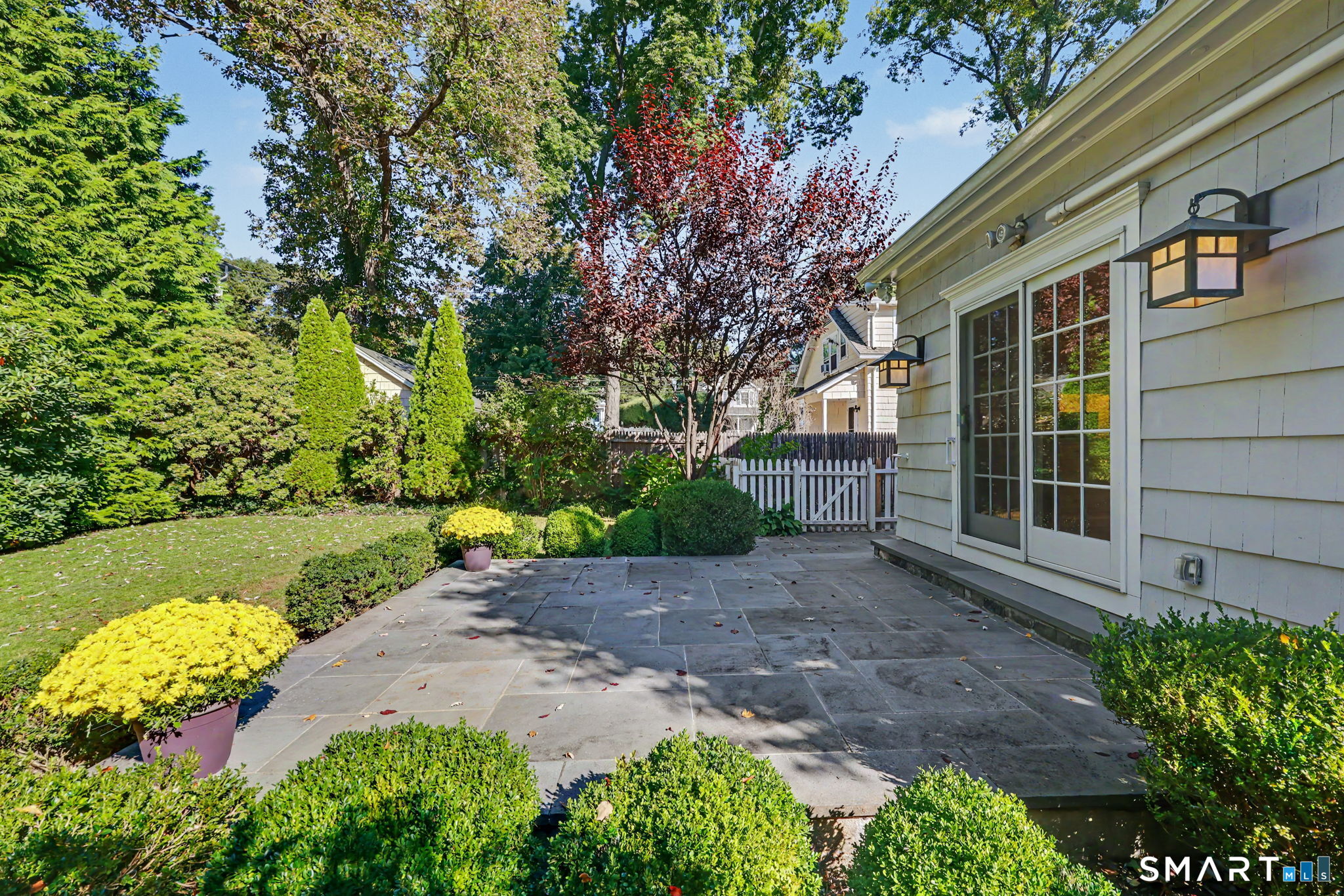 27 Lakeside Avenue — photo 36