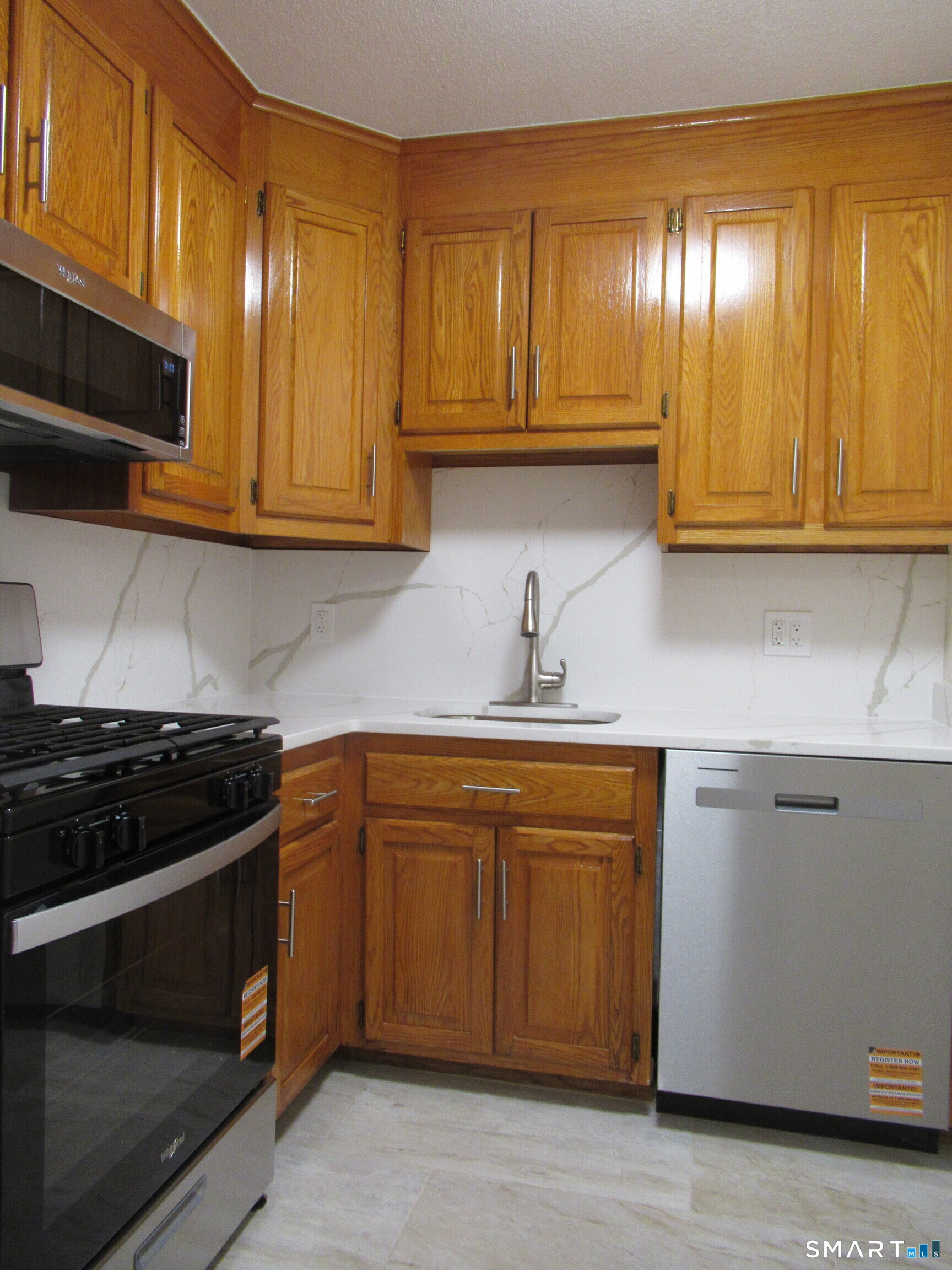 Foto 6 de Condominio en renta en 2600 Park Avenue #10Y, Bridgeport, CT — $1,750/mes