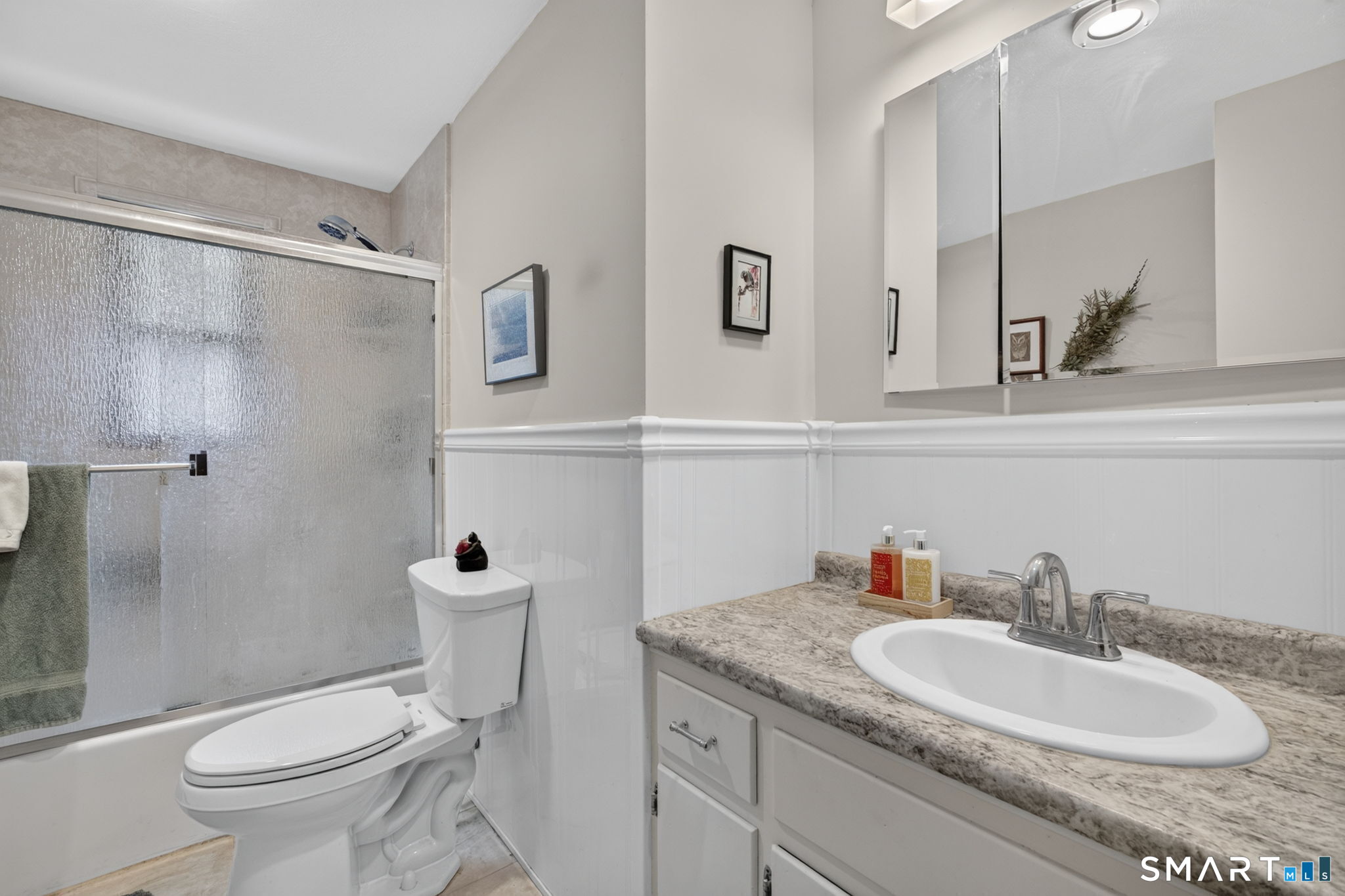 1515 Manchester Road photo 31