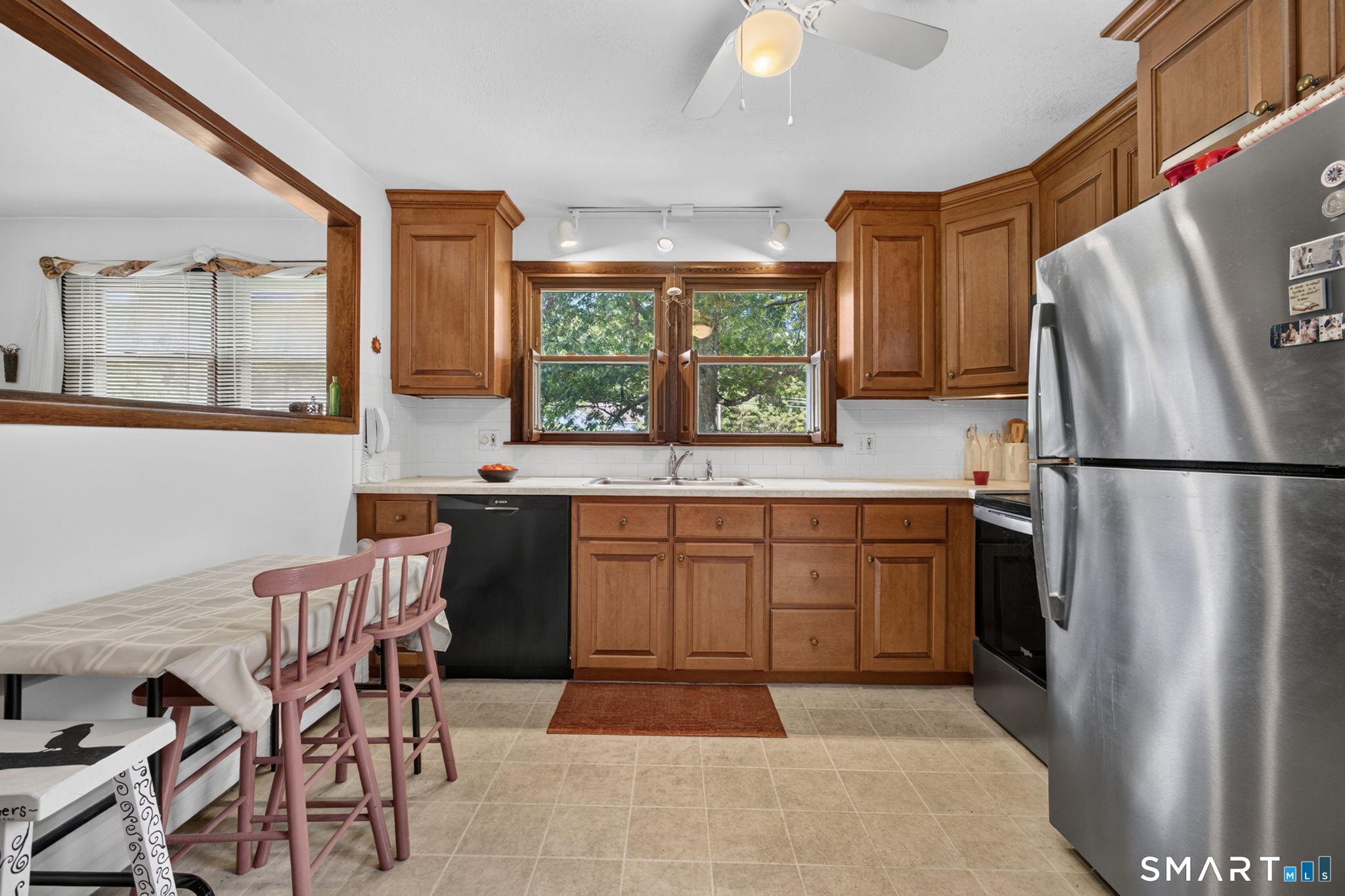 1515 Manchester Road photo 16