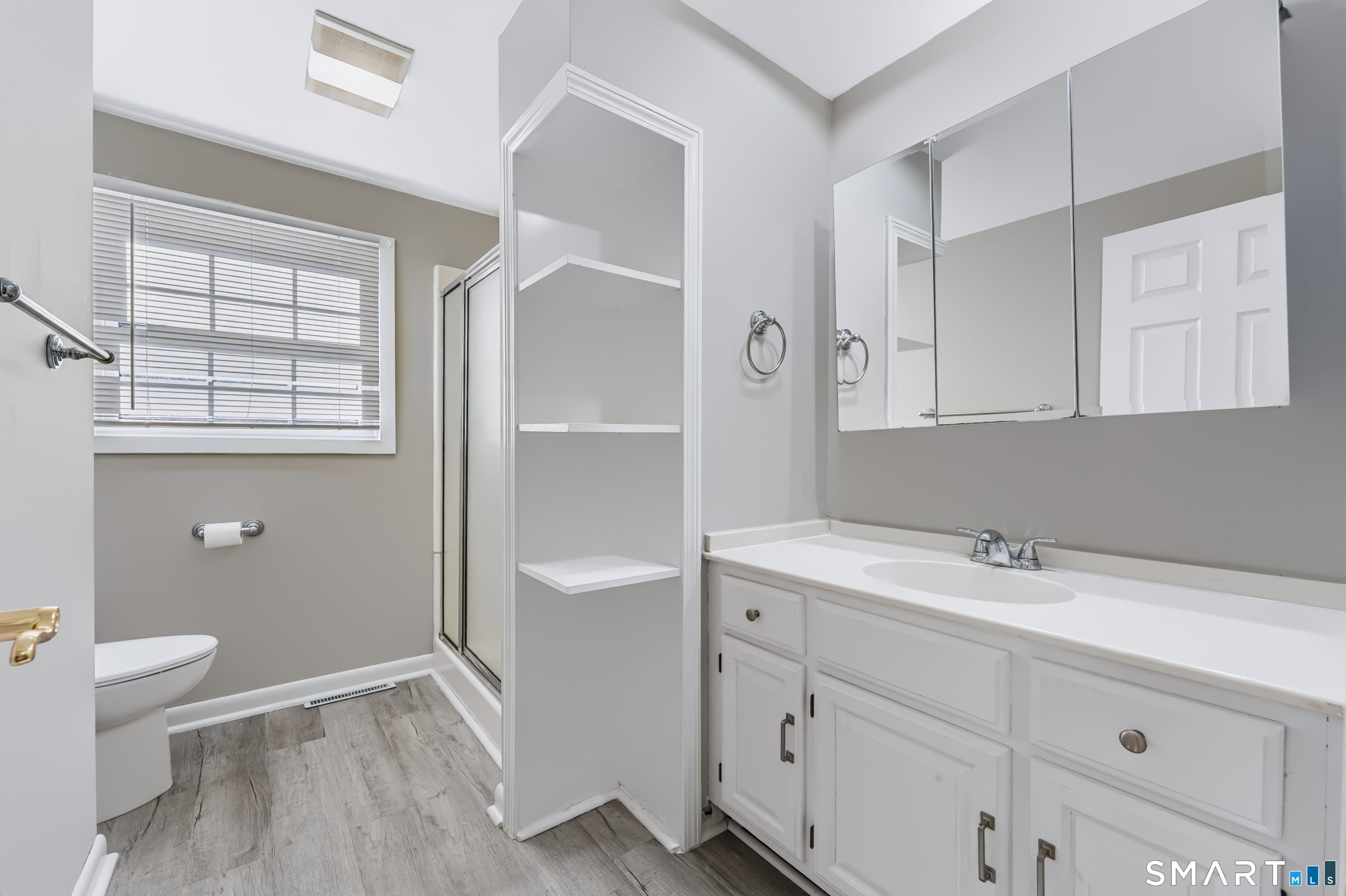 403-405 Skokorat Road photo 13