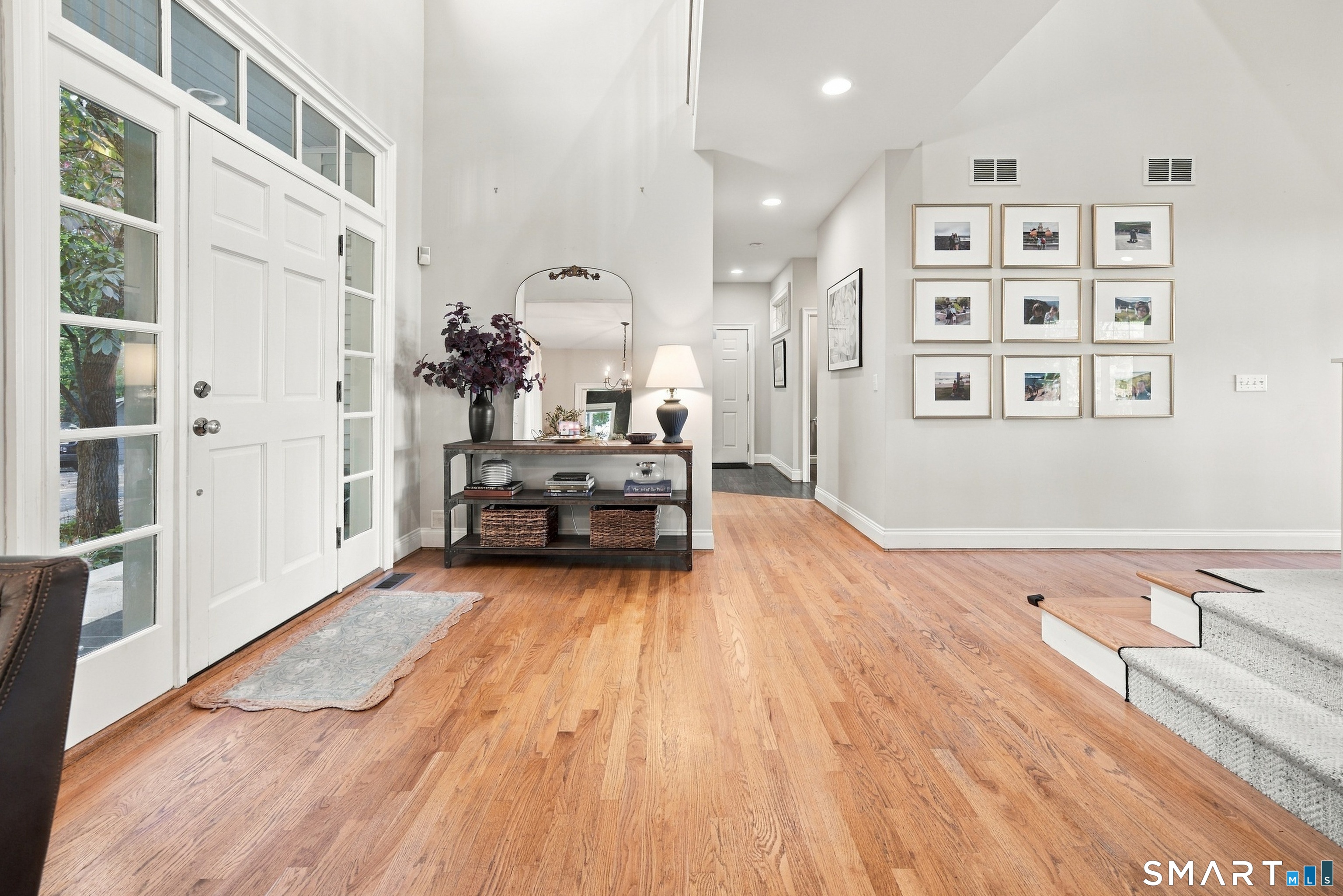 100 Robin Drive photo 10