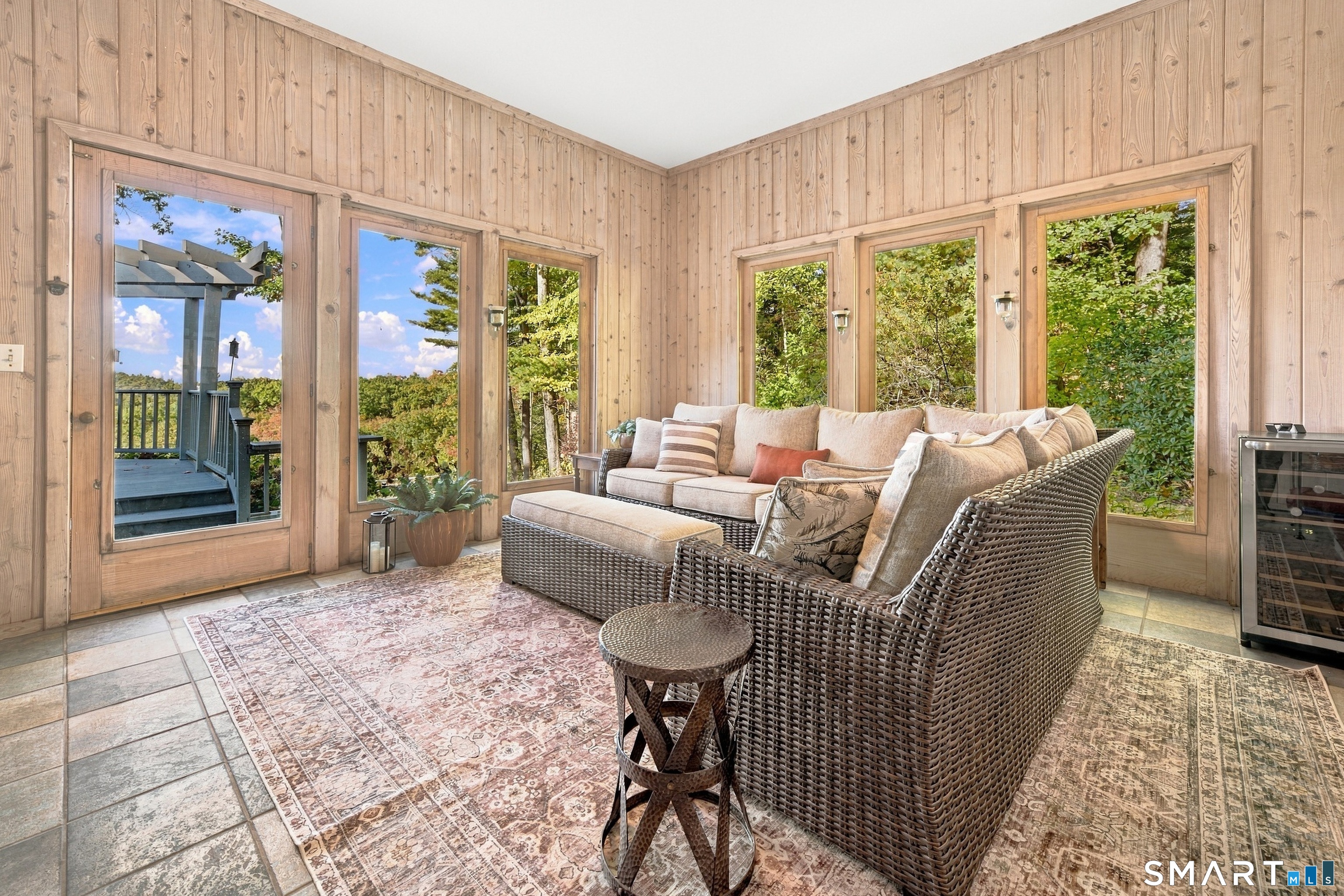 100 Robin Drive photo 16