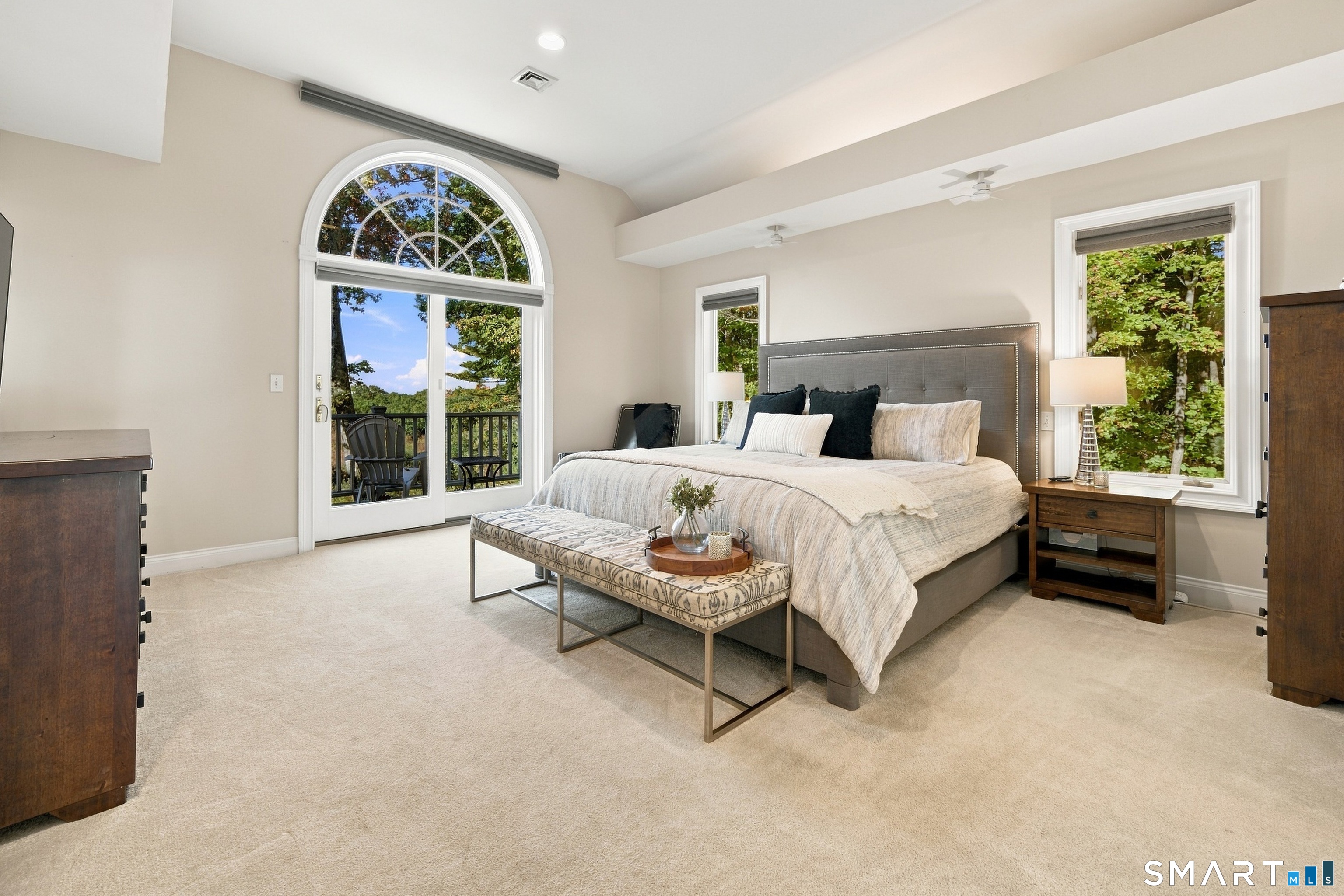 100 Robin Drive photo 25