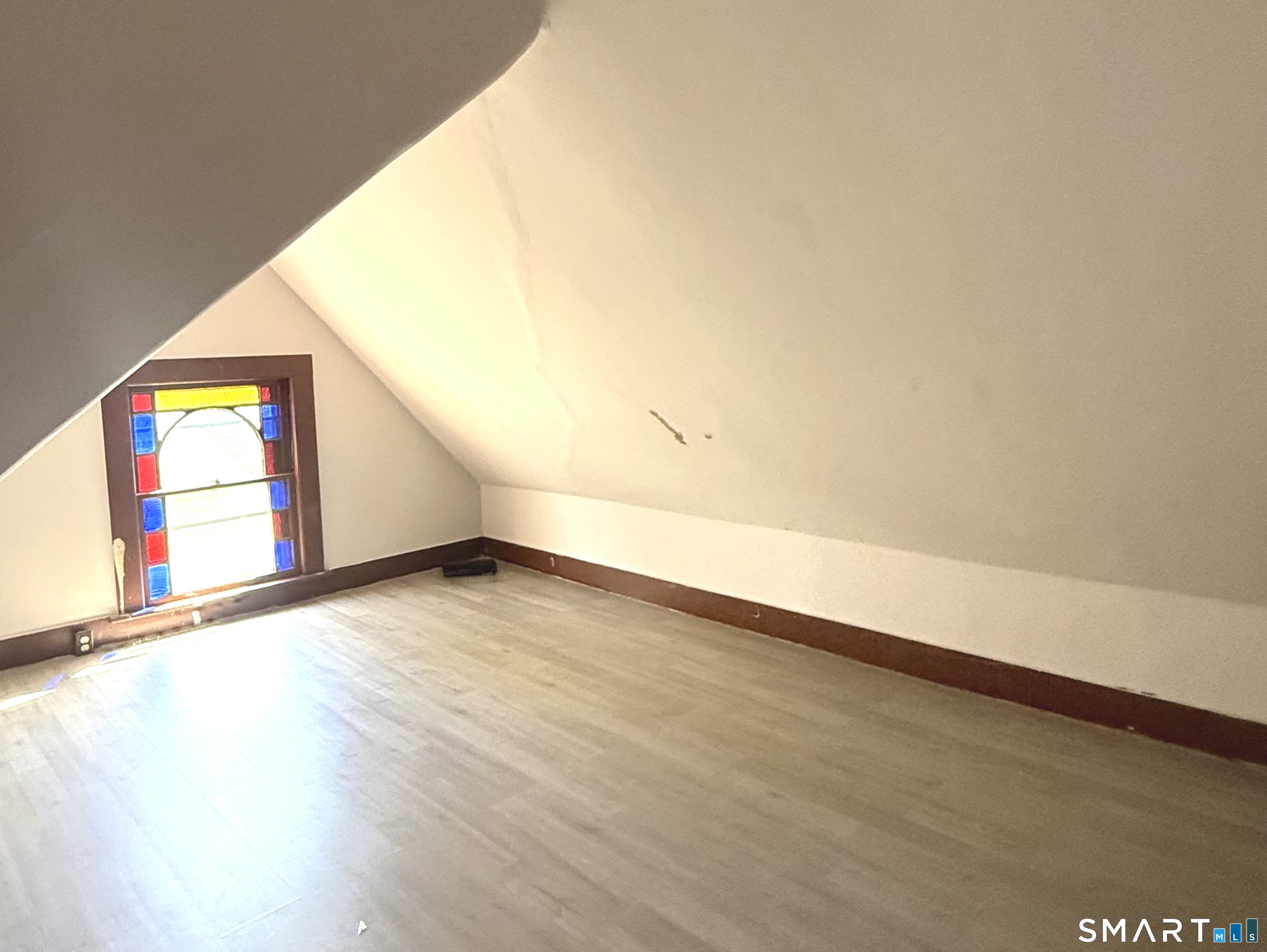 185 Curtis Street photo 18
