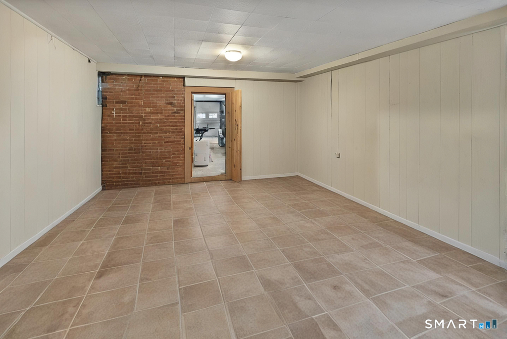 32 Tower Hill Lake Road photo 32