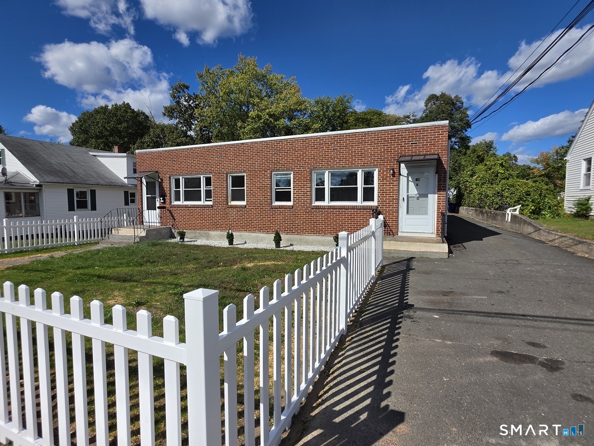 148 Sisson Street Unit #E photo 9