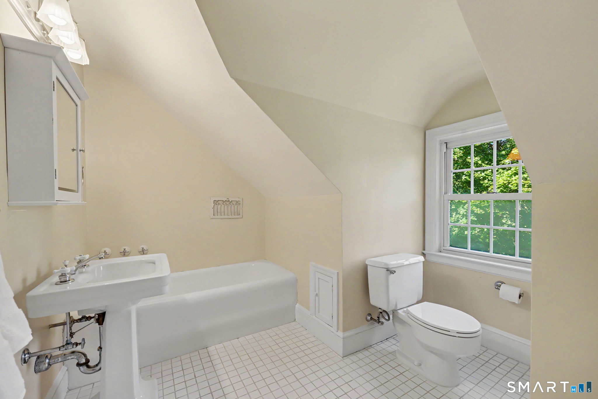 39 Meadow Road — photo 29