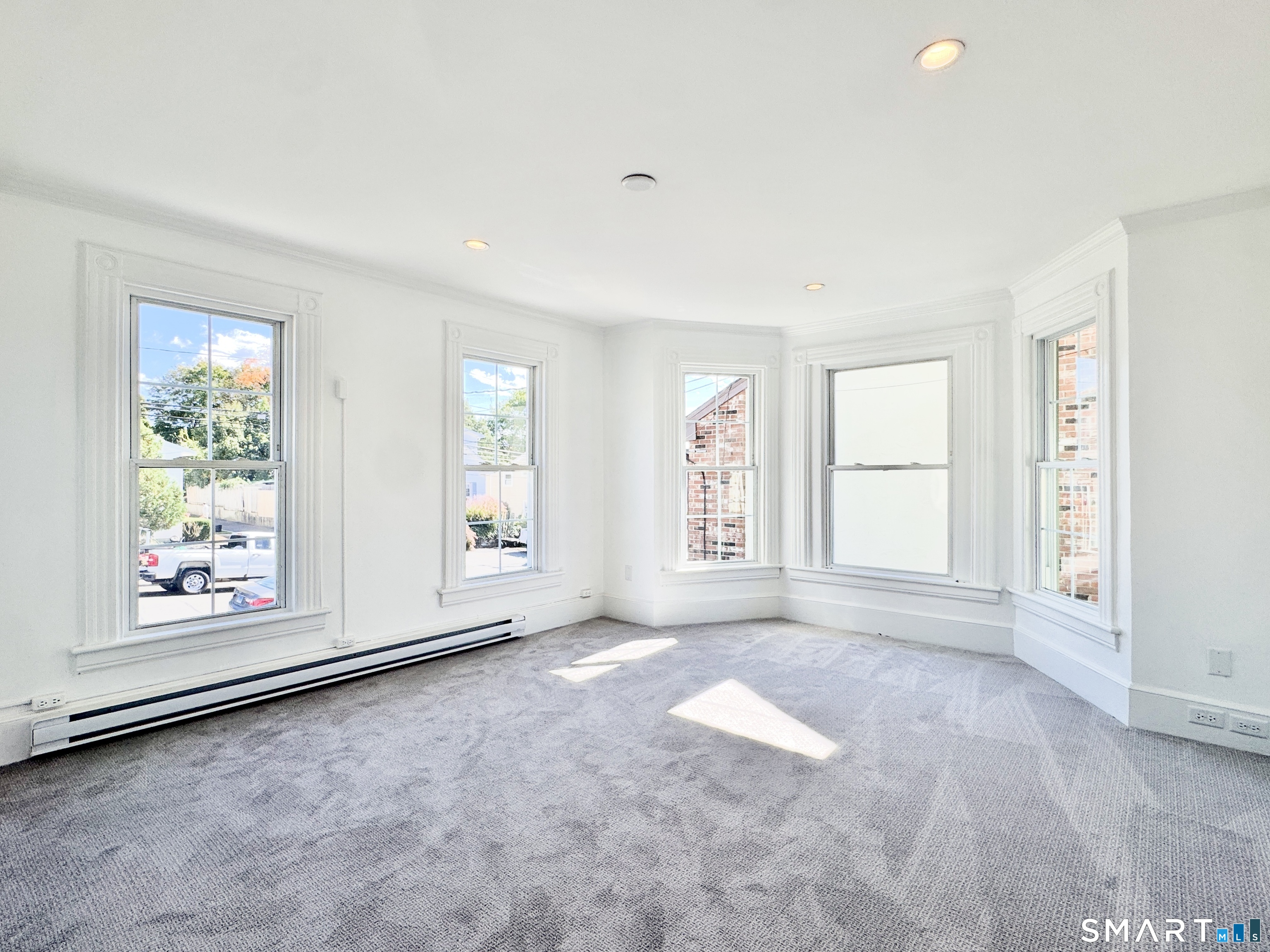 Foto 8 de Apartamento en renta en 44 Highview Avenue #2, Stamford, CT — $2,200/mes