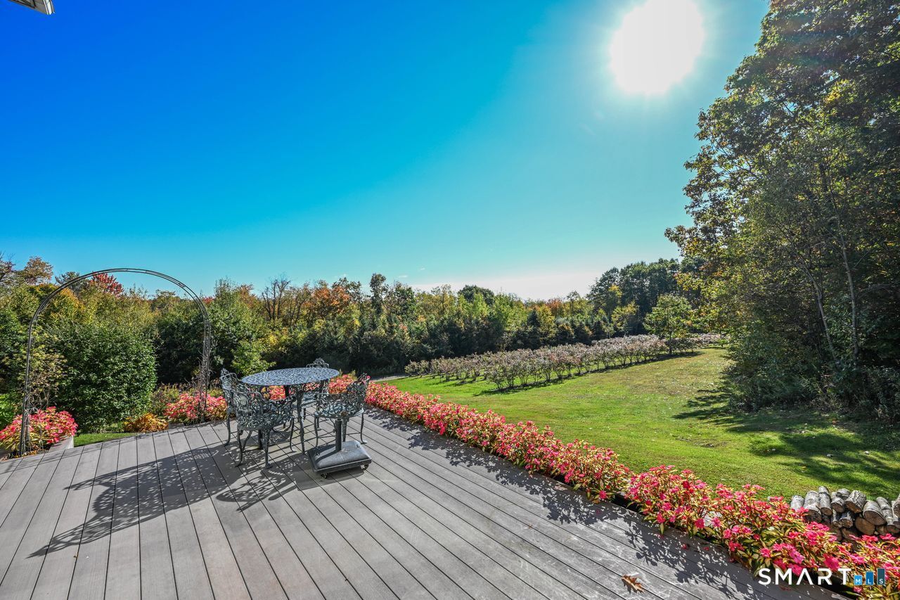 1495 Highland Avenue photo 30
