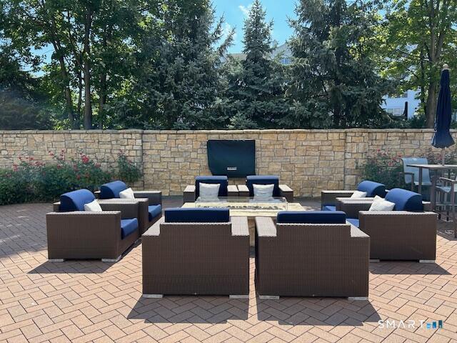 Foto 9 de Renta en 112A Southfield Avenue #417, Stamford, CT — $3,920/mes