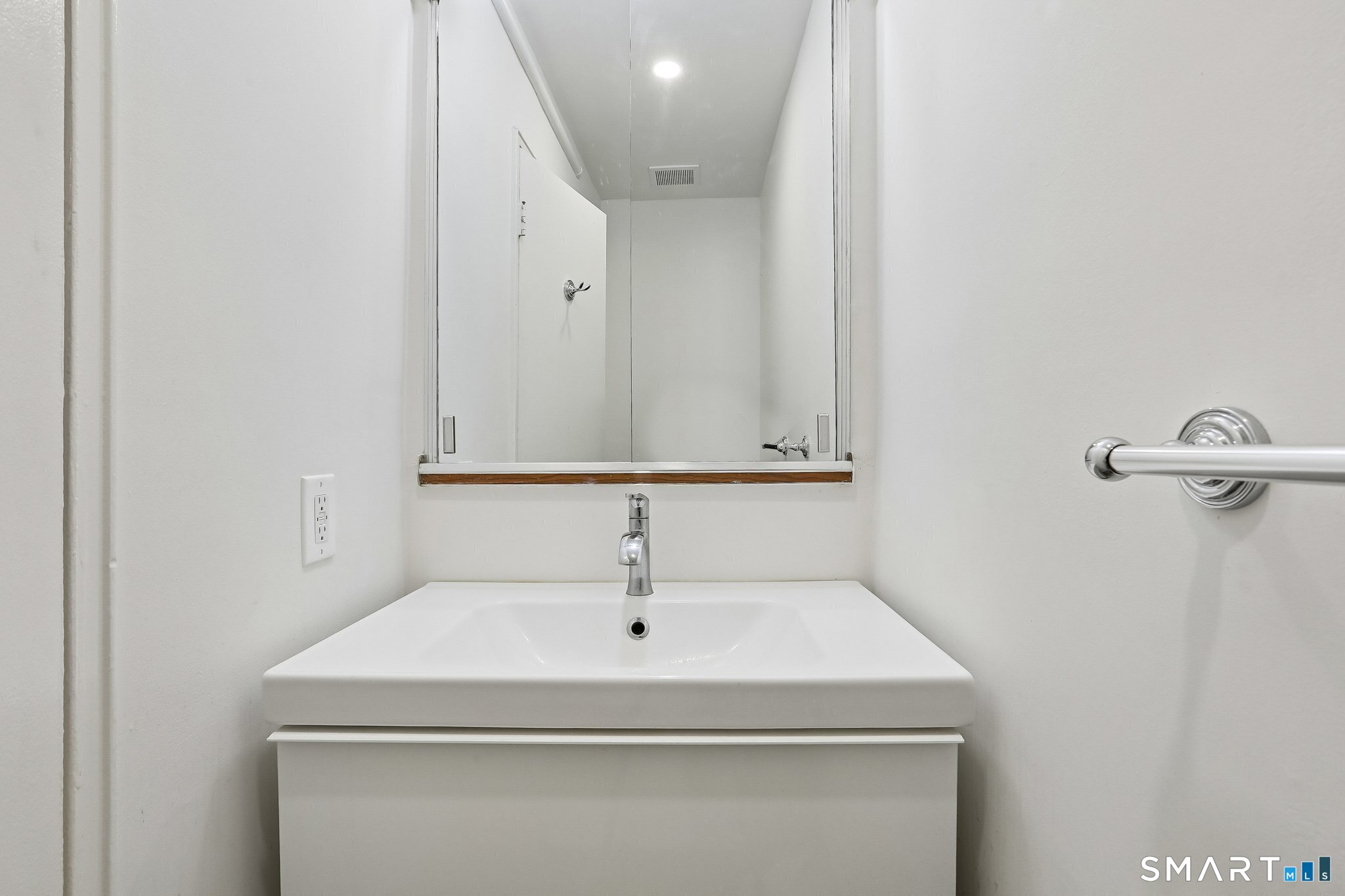 9 Lawson, Unit 9 photo 10