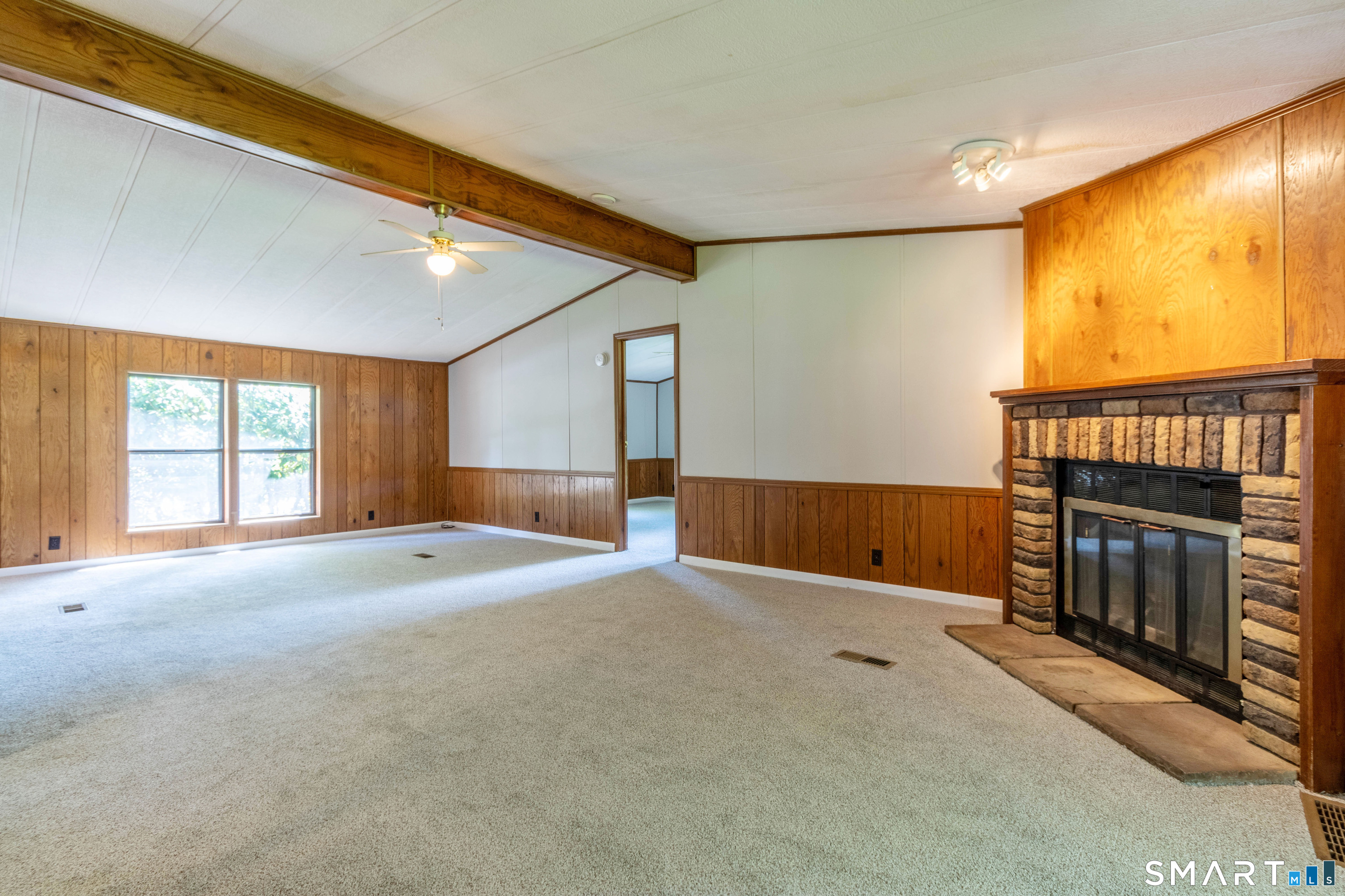 65 Colchester Commons photo 10