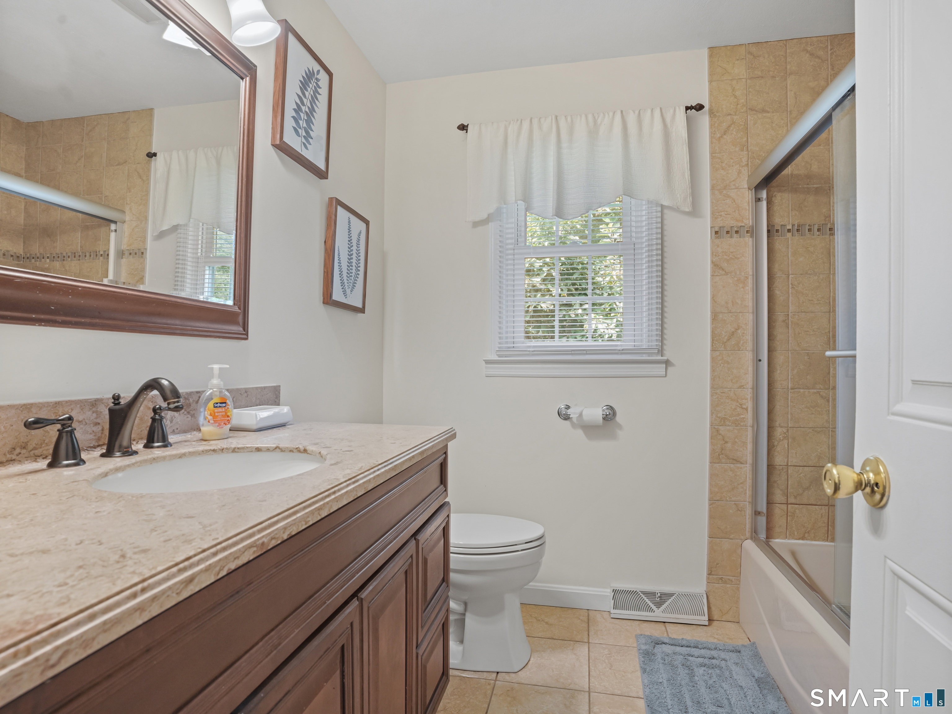 40 Candlewood Road photo 22