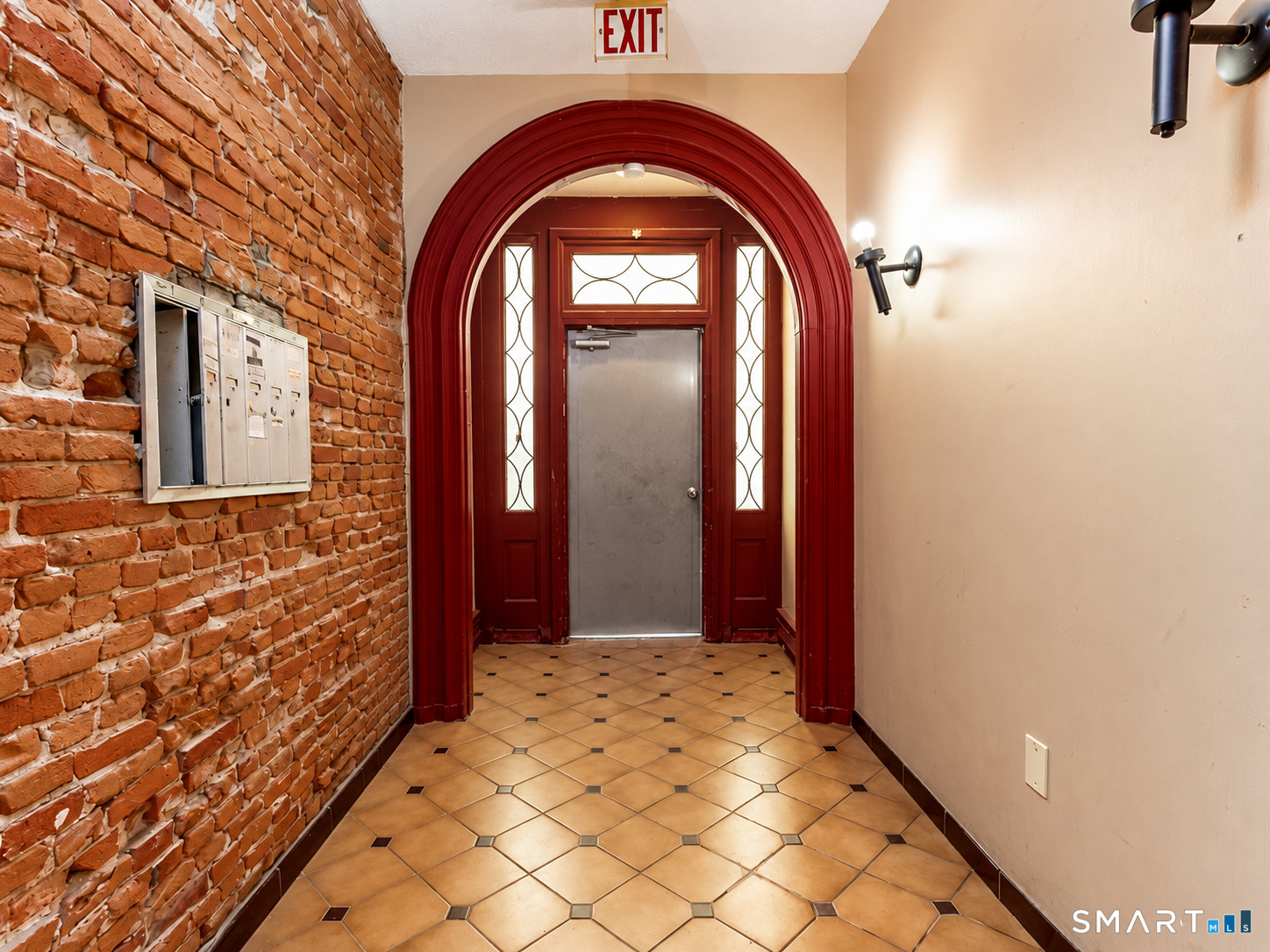 Photo 2 of Multi family home for sale at 229 Franklin Ave, Hartford, CT 06114 | MLS# 24192419 | Listing updated on 2026-10-09