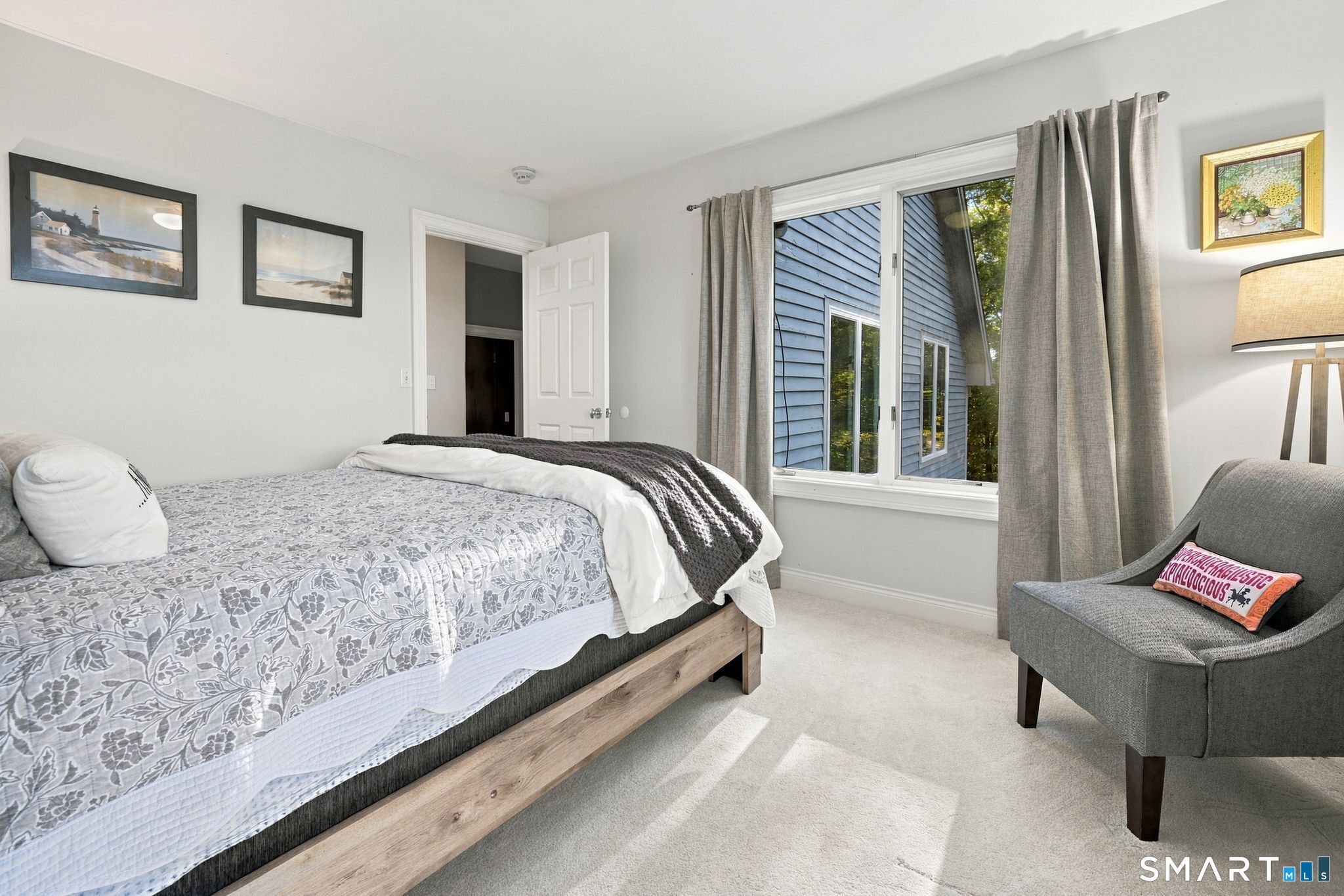 100 Robin Drive photo 28