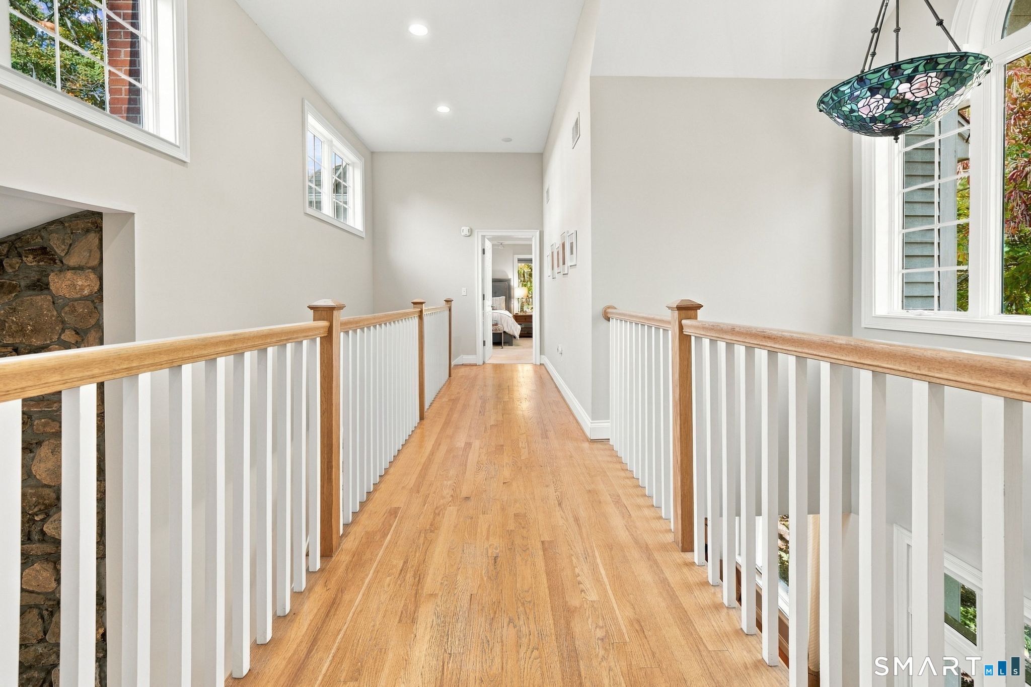 100 Robin Drive photo 33