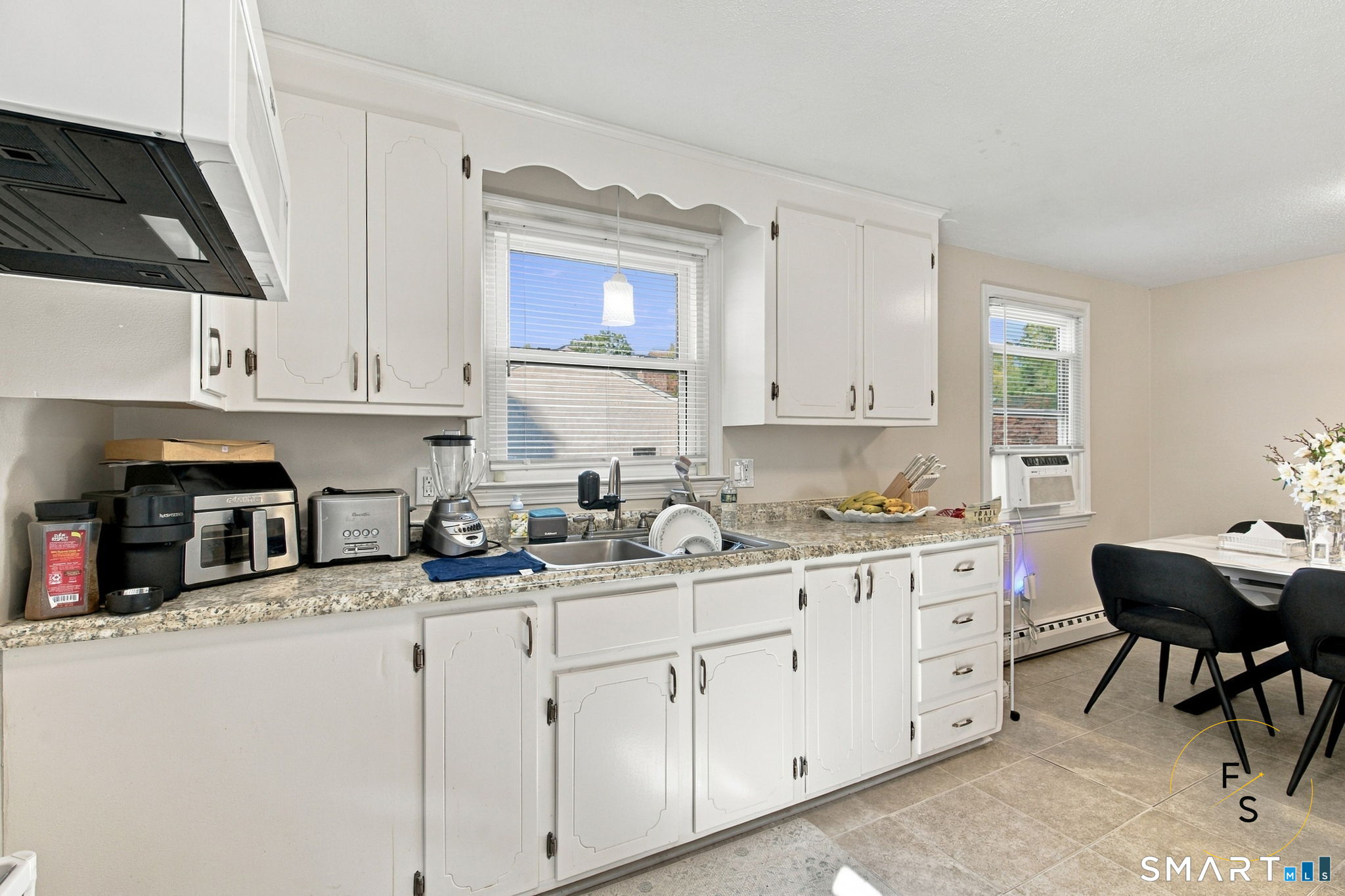 17 Pioneer Drive photo 10