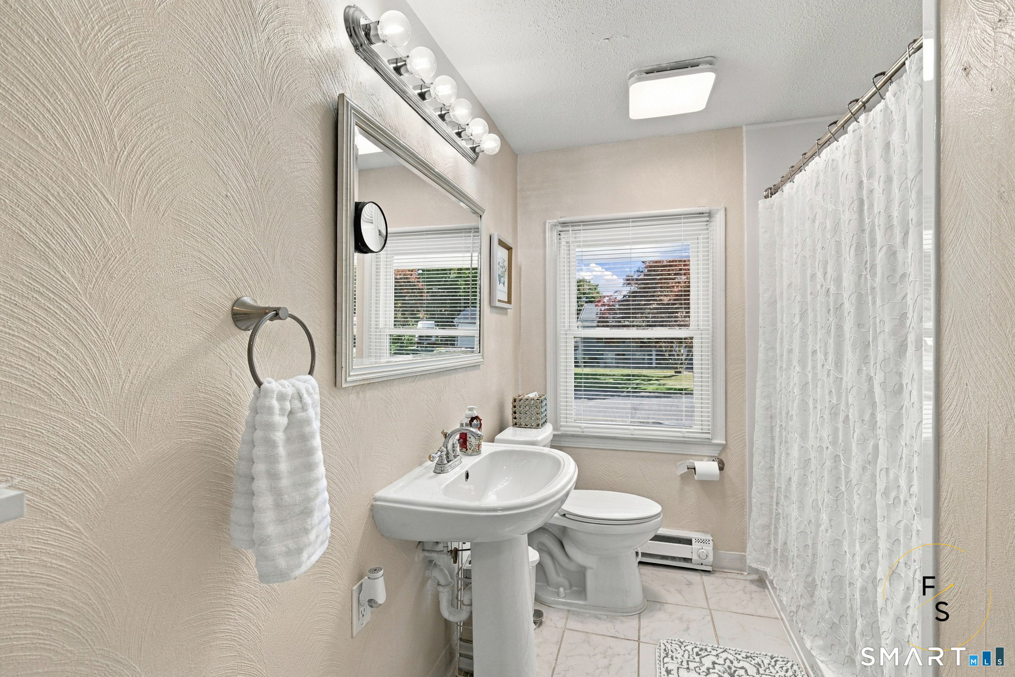 17 Pioneer Drive photo 11