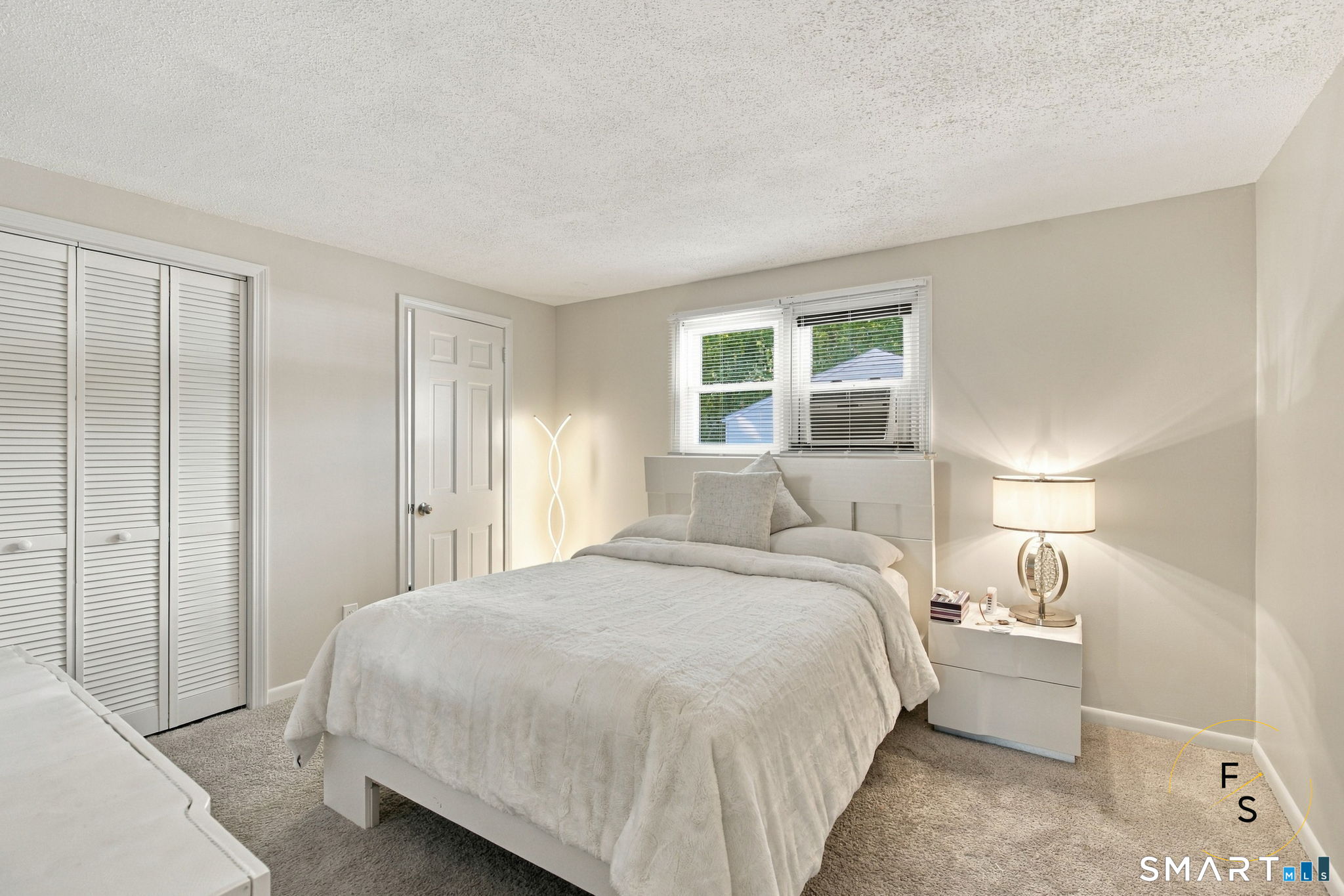 17 Pioneer Drive photo 12