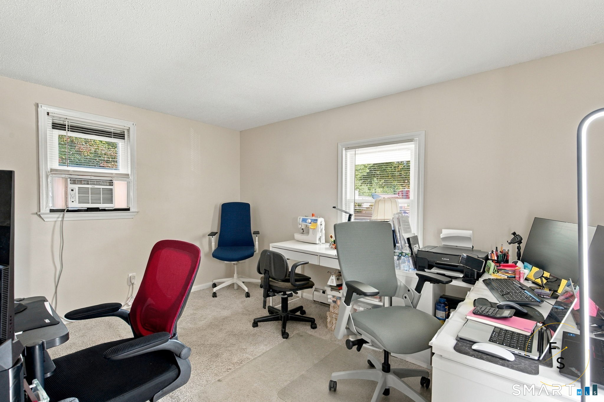 17 Pioneer Drive photo 18