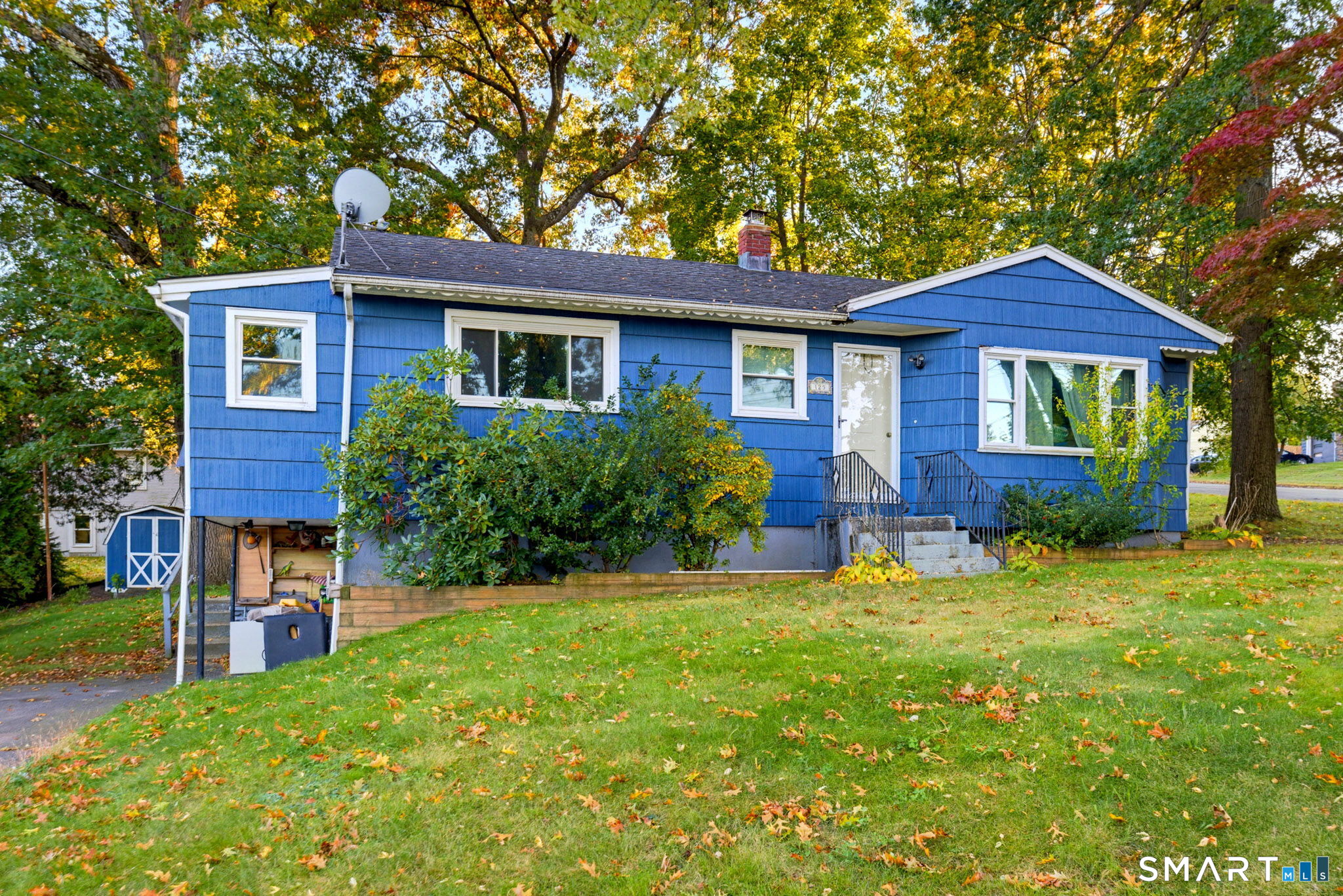 Photo 2 of Single family home for sale at 125 Geary Ave, Bristol, CT 06010 | MLS# 24213431 | Listing updated on 2026-10-10