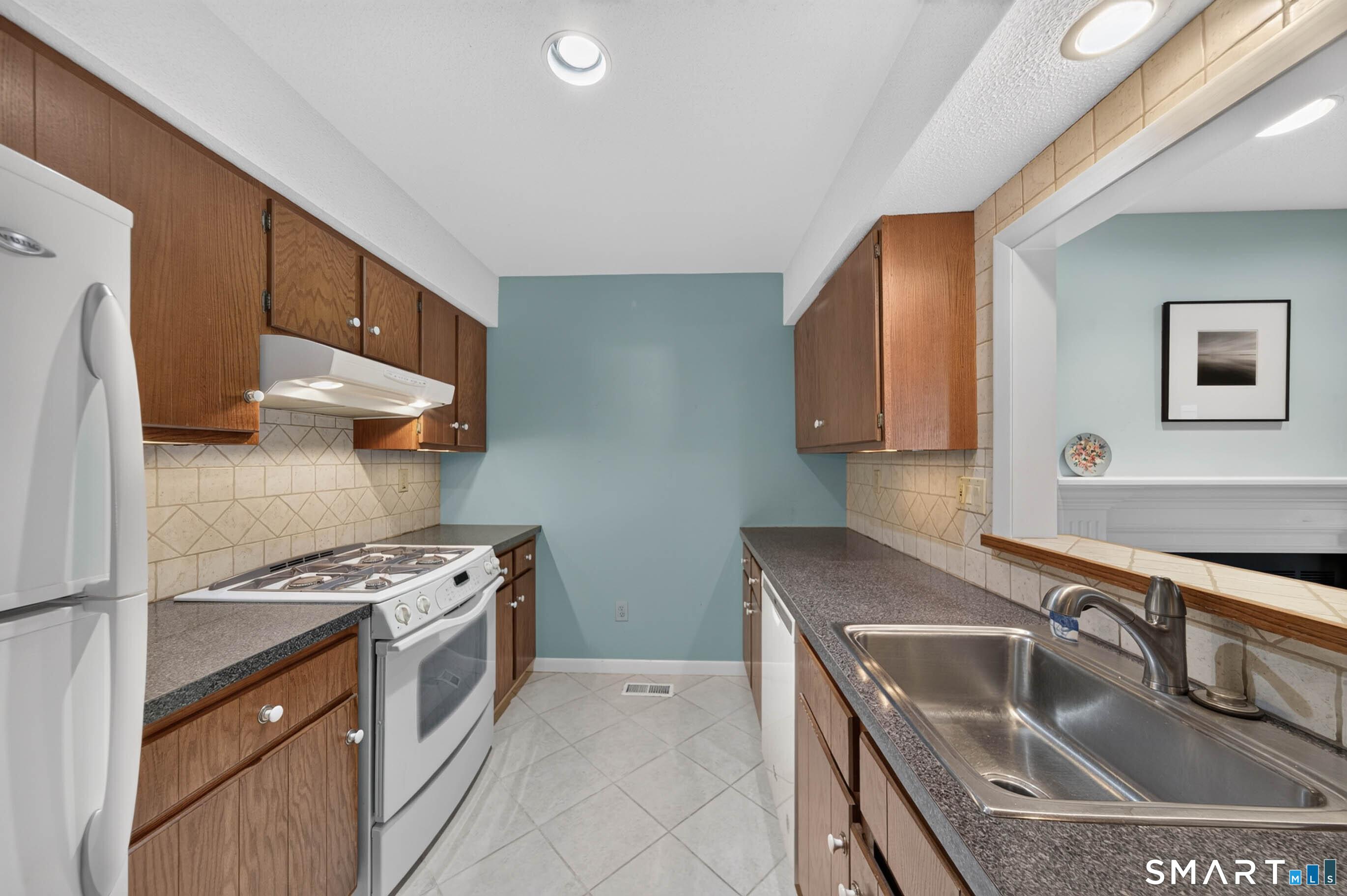 81 Main Street Unit #16B photo 12