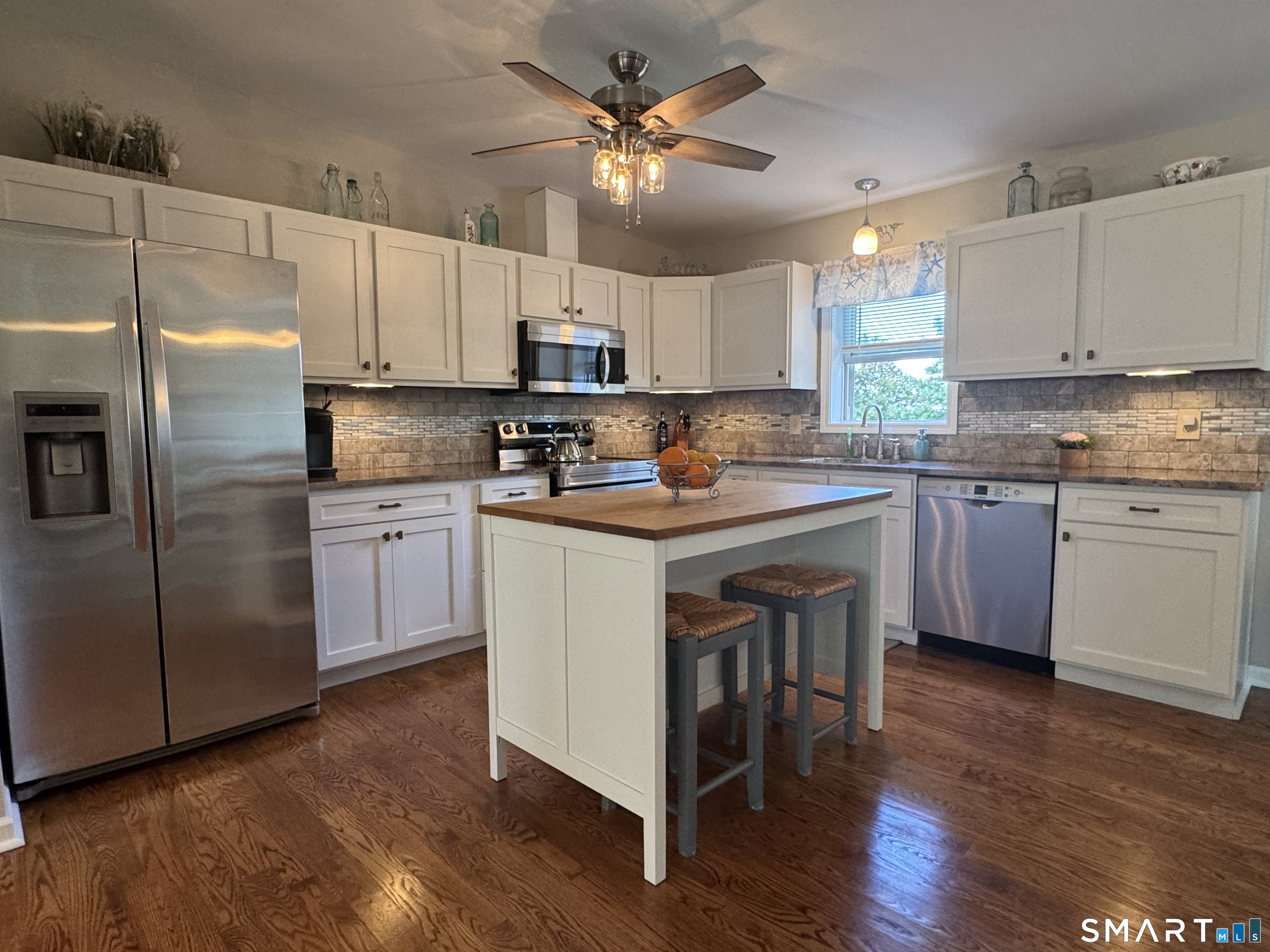 597 Silver Sands Road photo 14