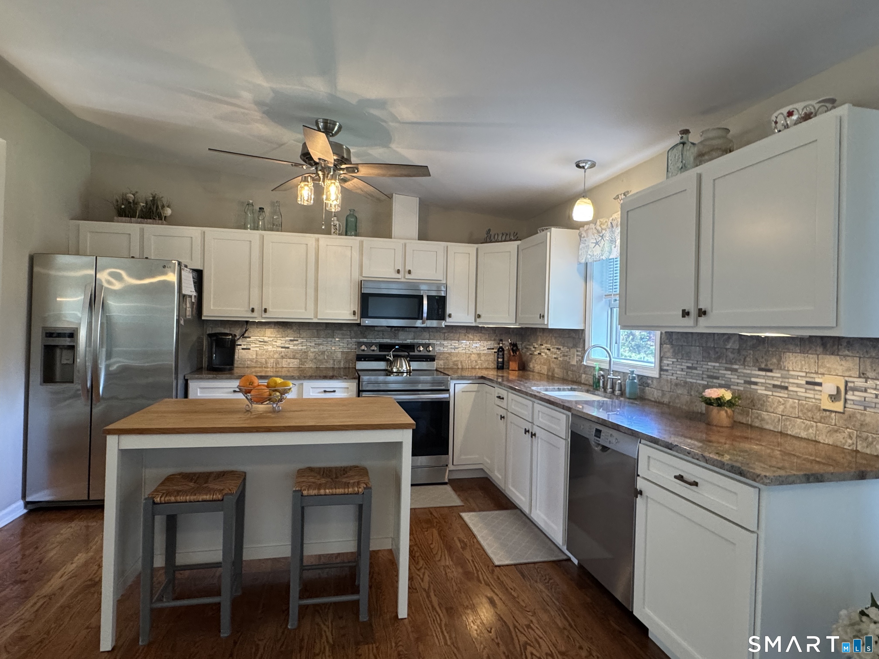 597 Silver Sands Road photo 16