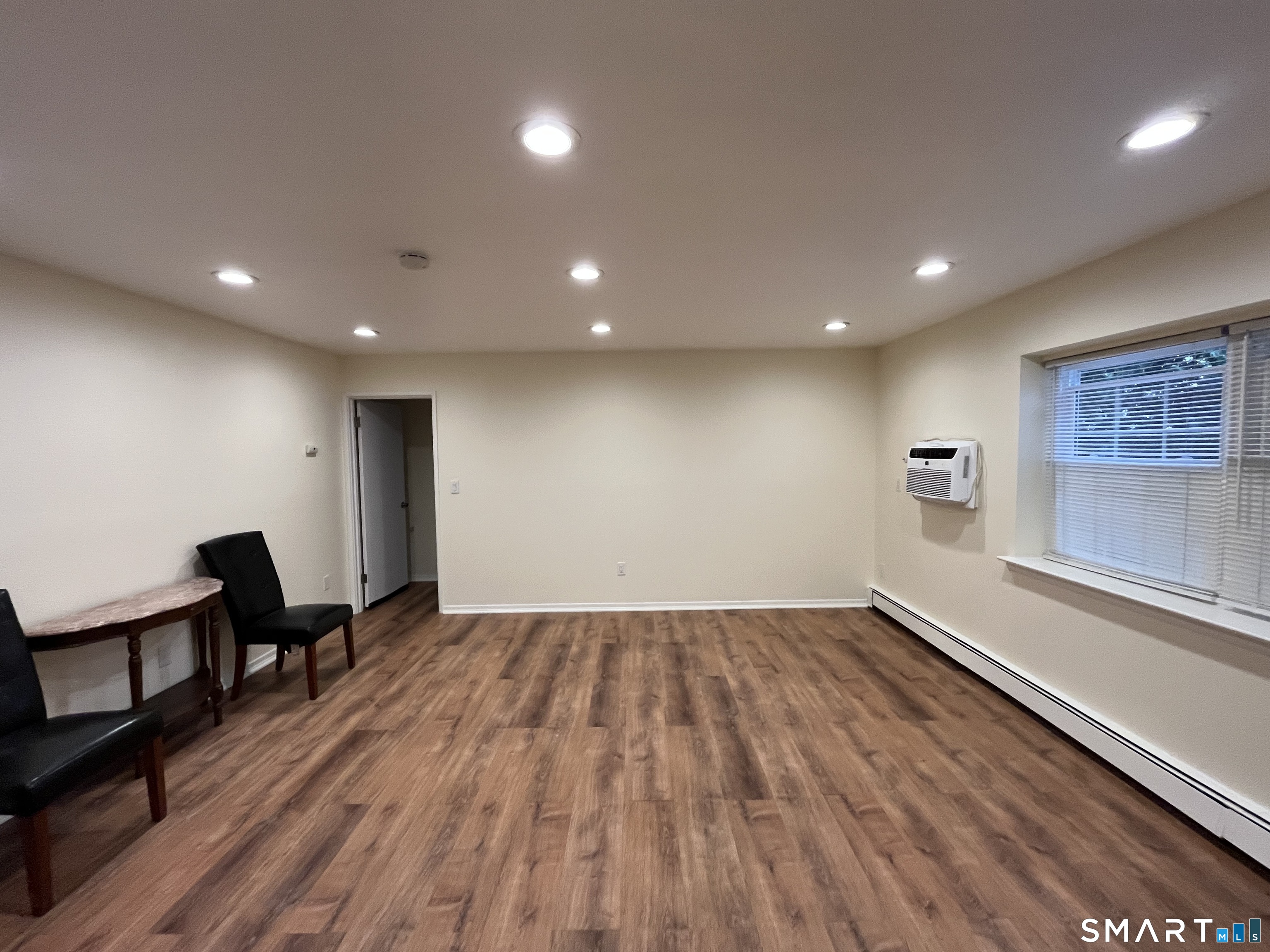 Photo 3 of House for sale at 398 Courtland Ave #17, Stamford, CT 06906 | MLS# 24213217 | Listing updated on 2026-10-10
