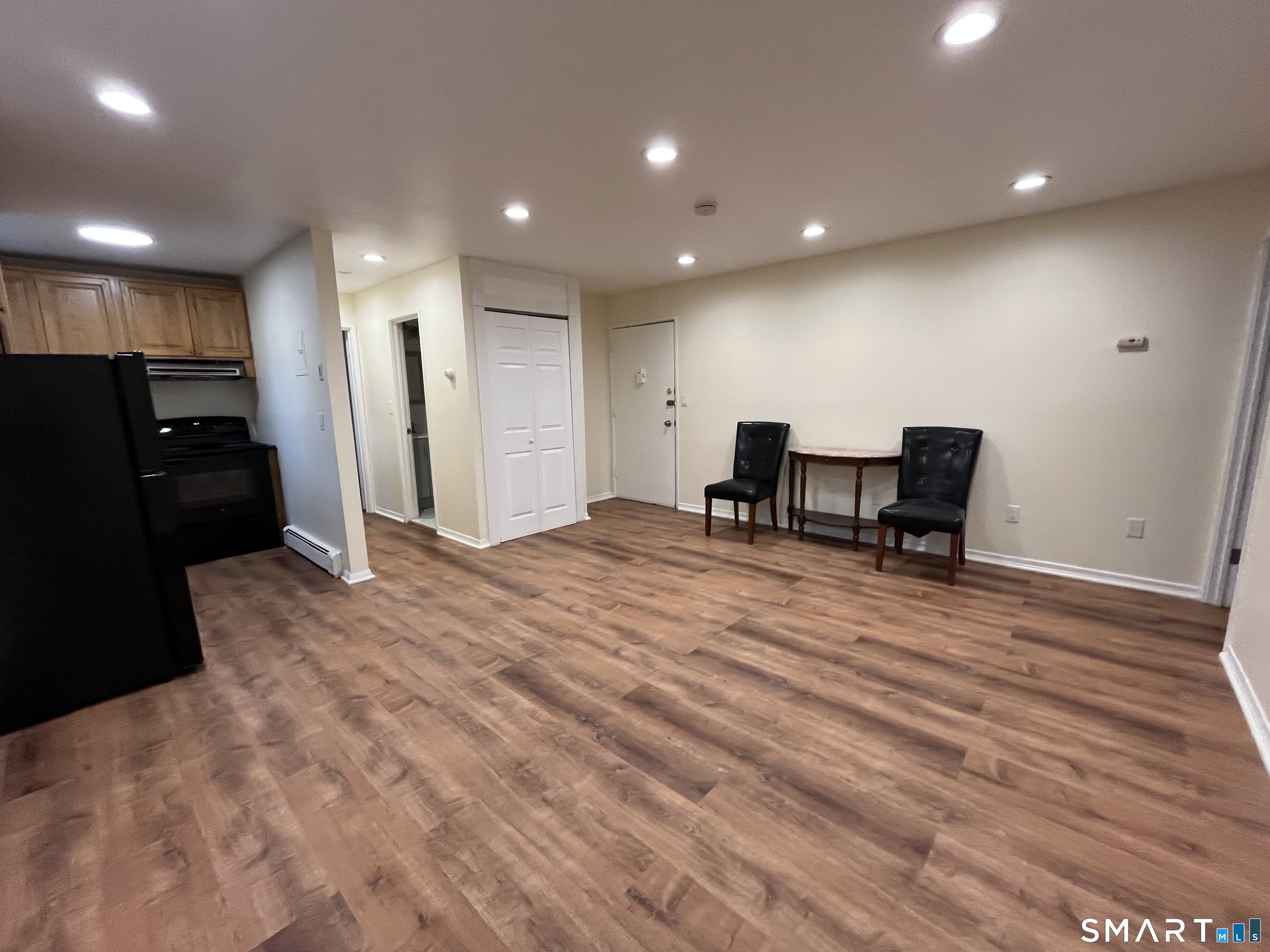 Photo 2 of Condo for sale at 398 Courtland Ave #17, Stamford, CT 06906 | MLS# 24213217 | Listing updated on 2026-10-10